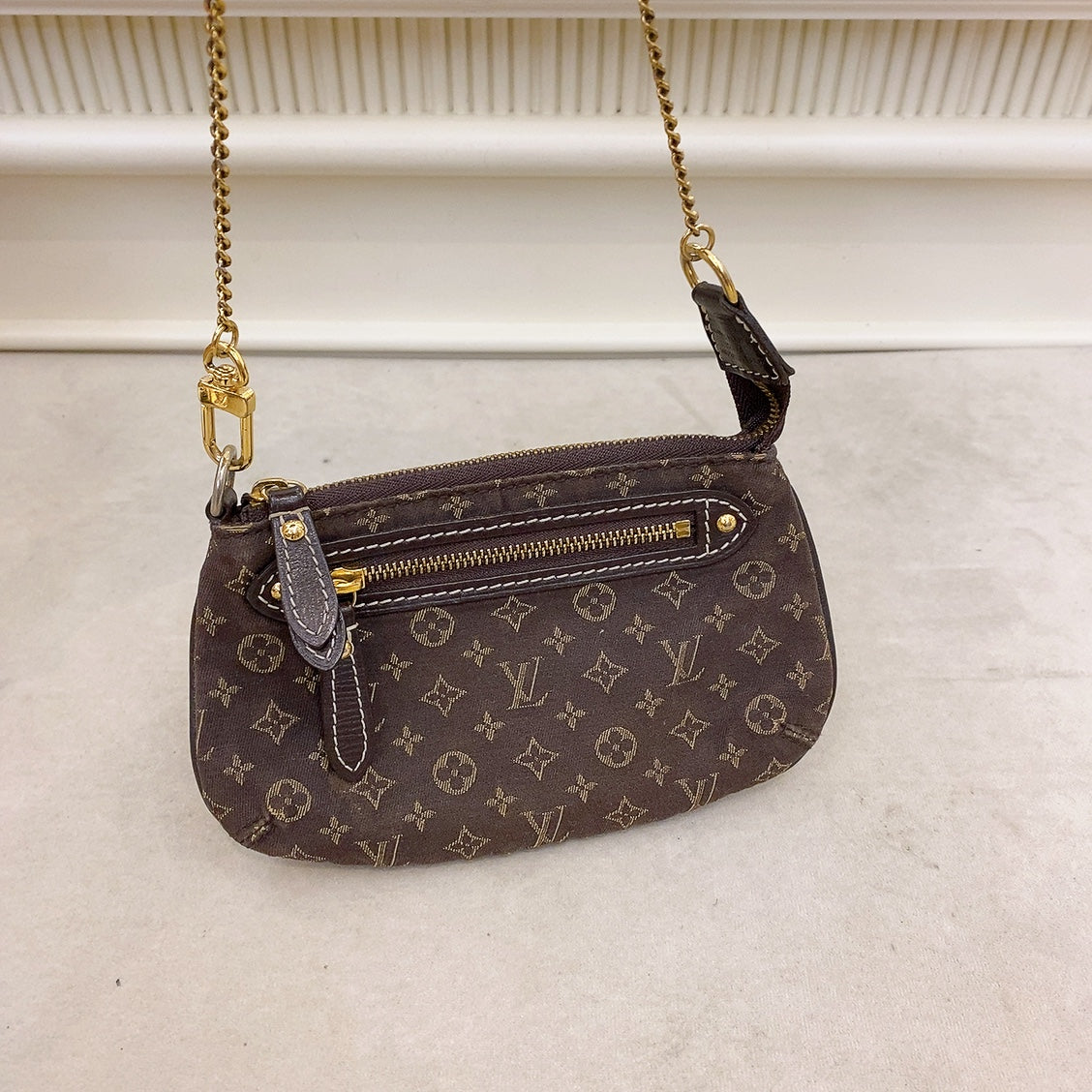 Lv Mini Pochette