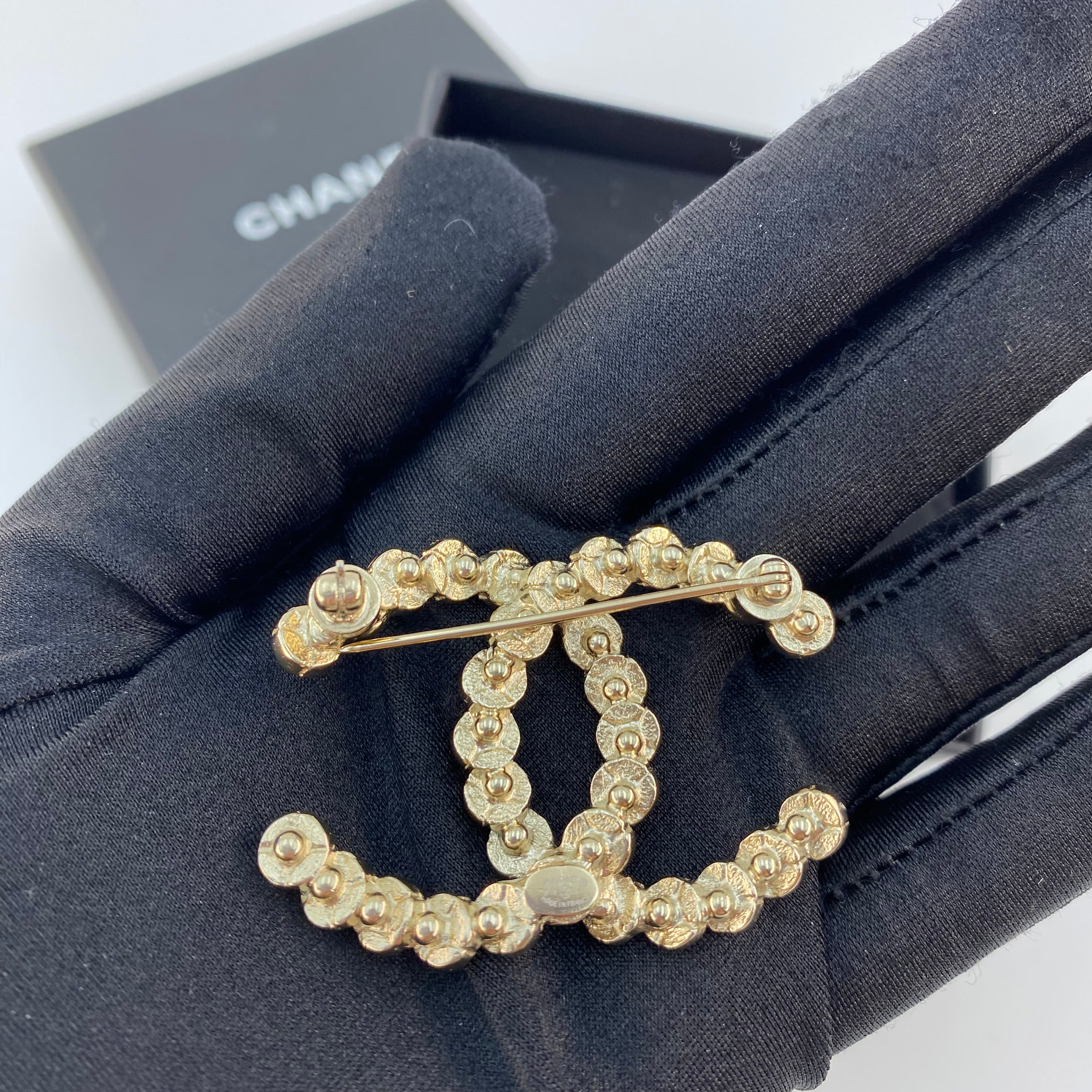 CHANEL BROOCH