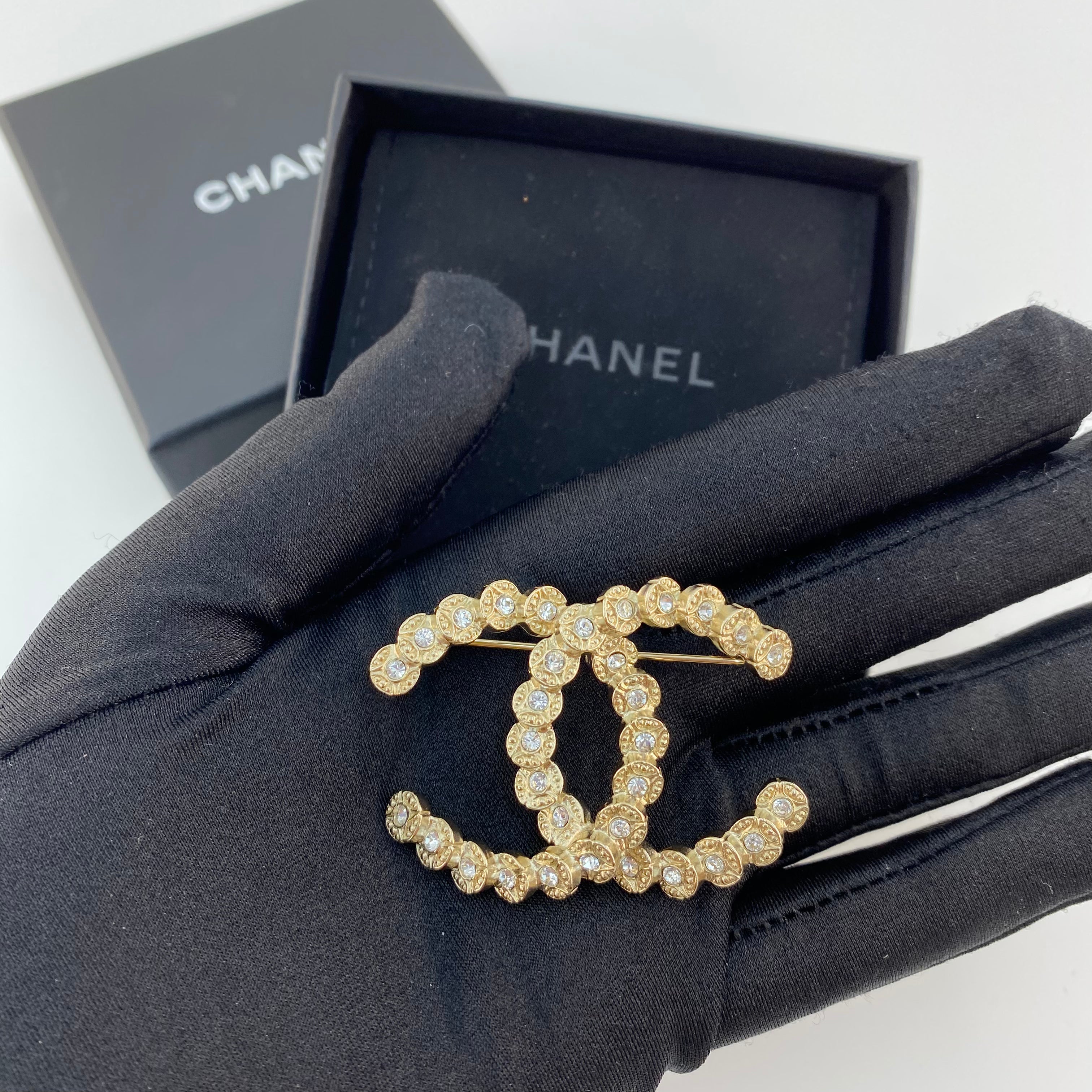 CHANEL BROOCH