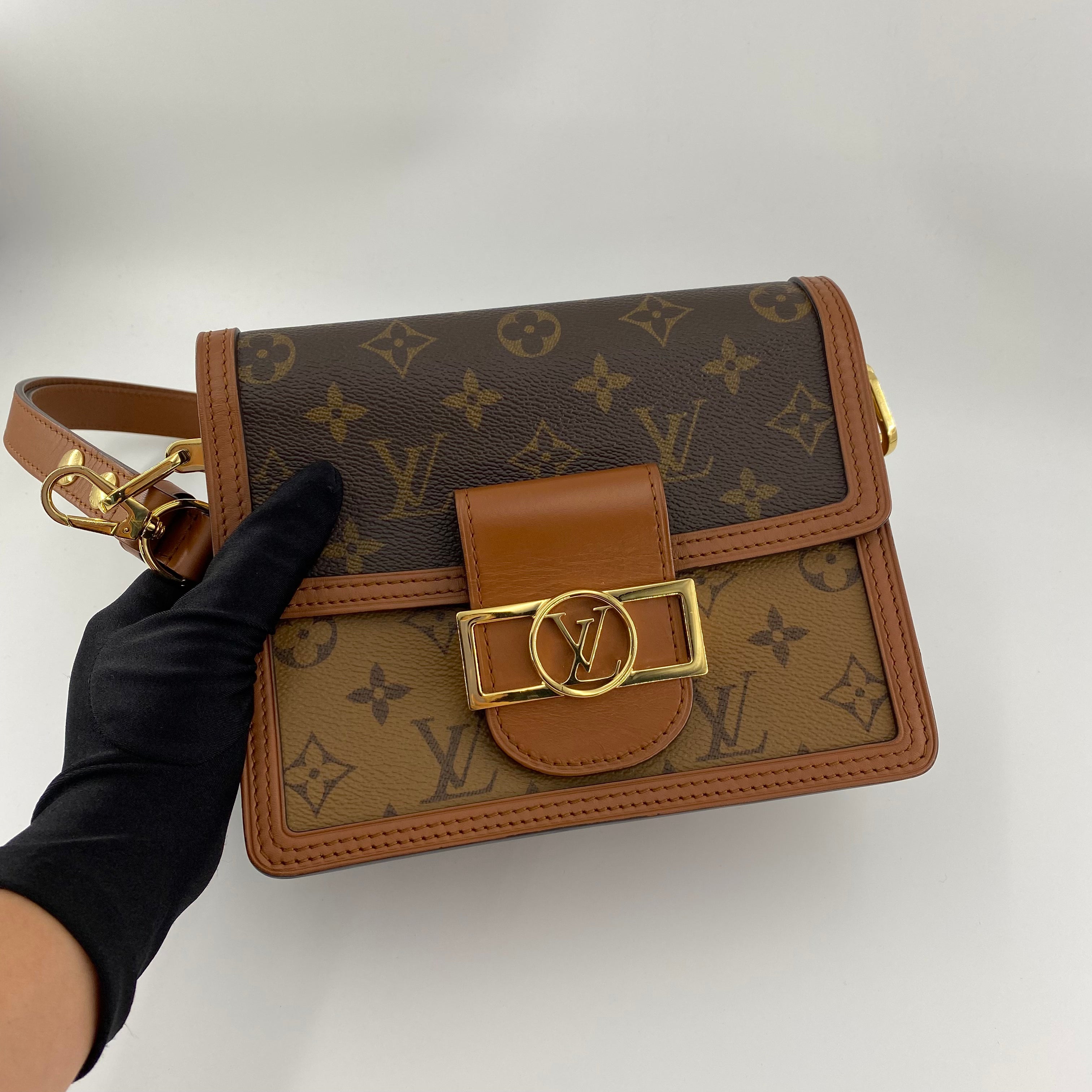 LV DAUPHINE MINI