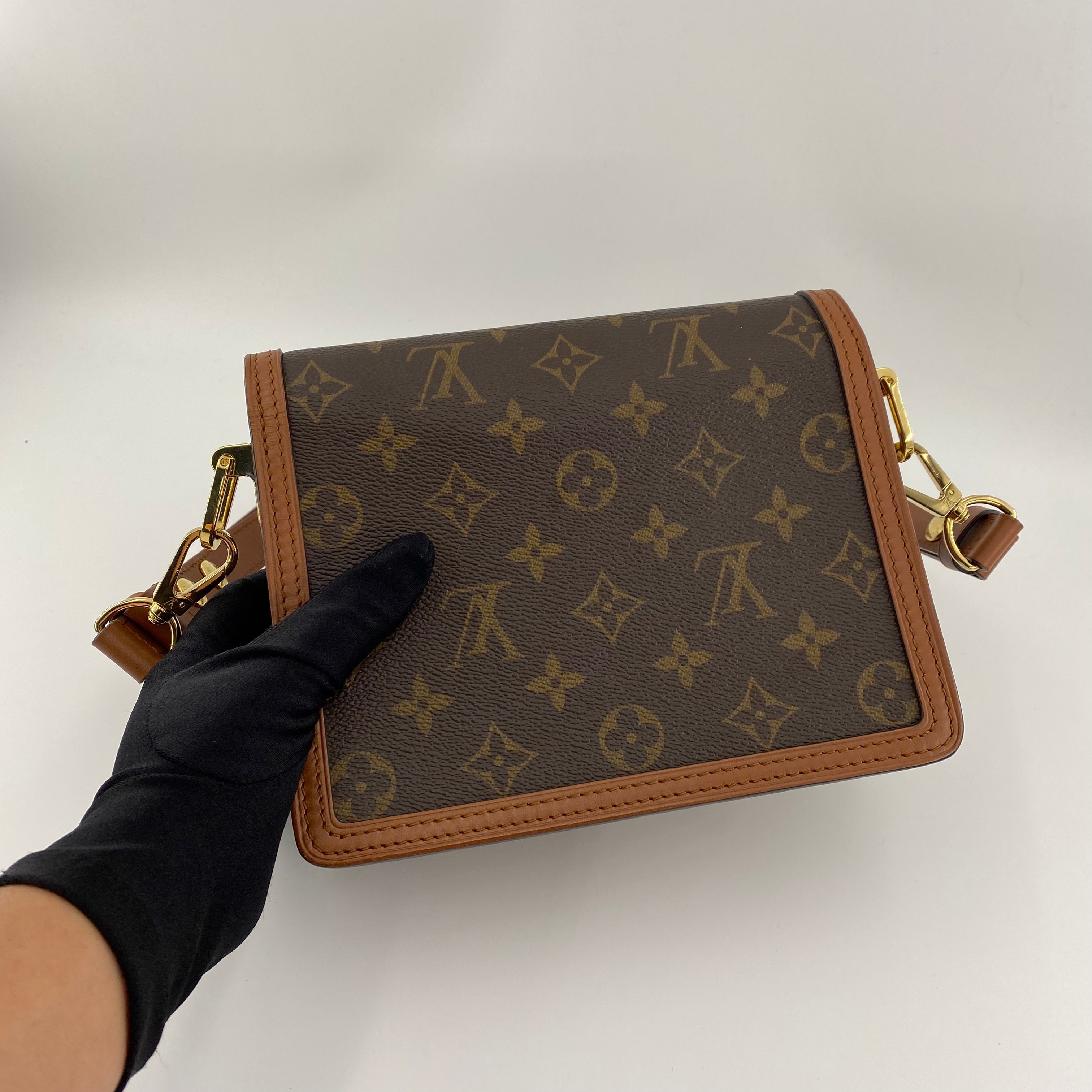 LV DAUPHINE MINI