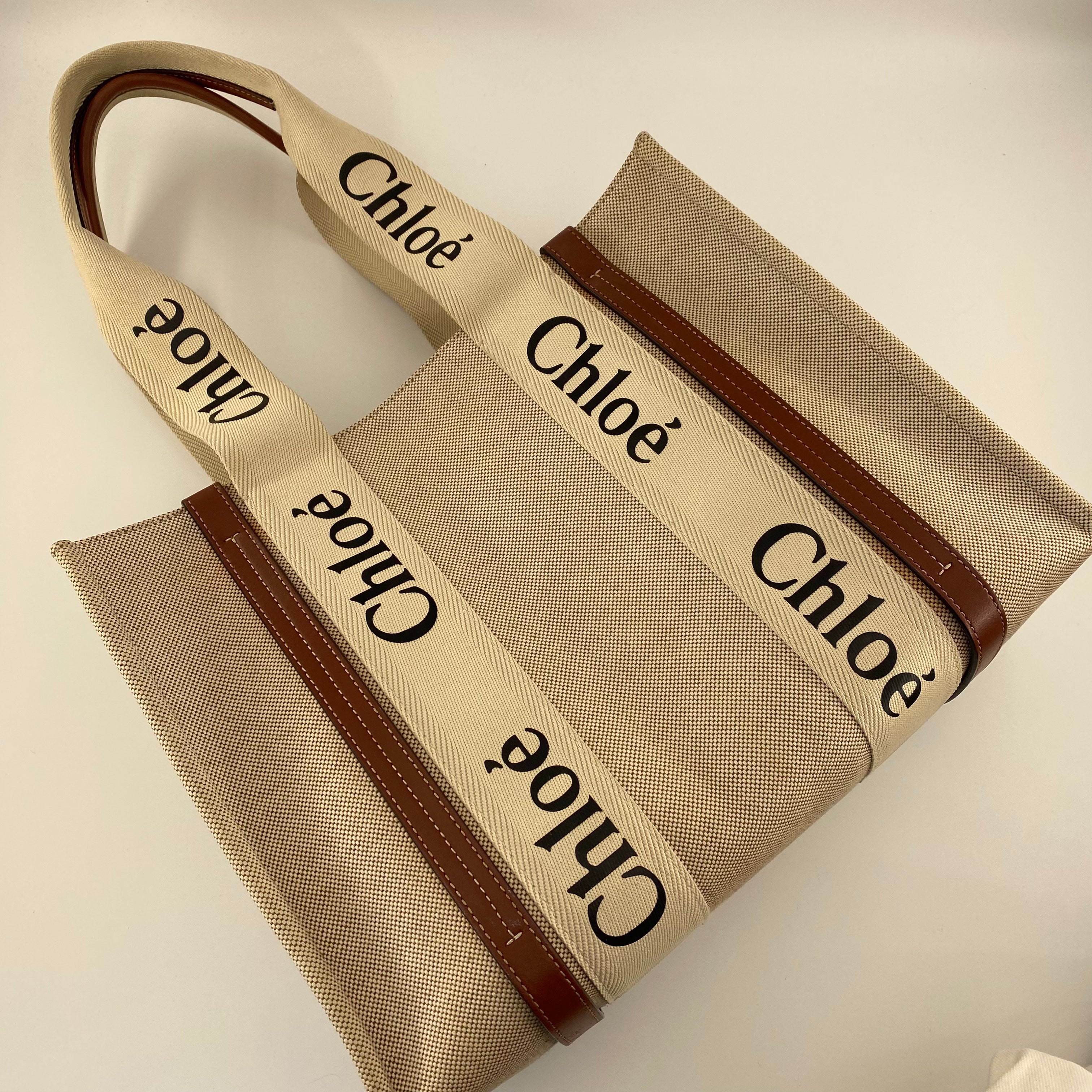 CHLOE WOODY TOTE BAG IN CANVAS