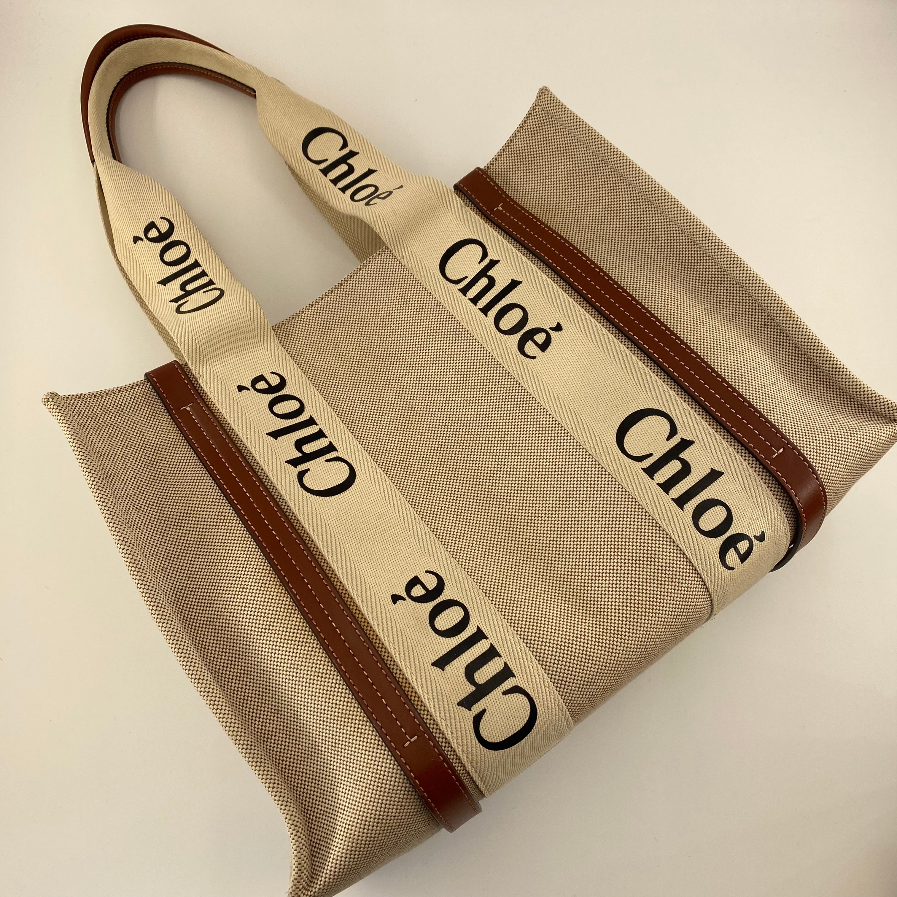 CHLOE WOODY TOTE BAG IN CANVAS