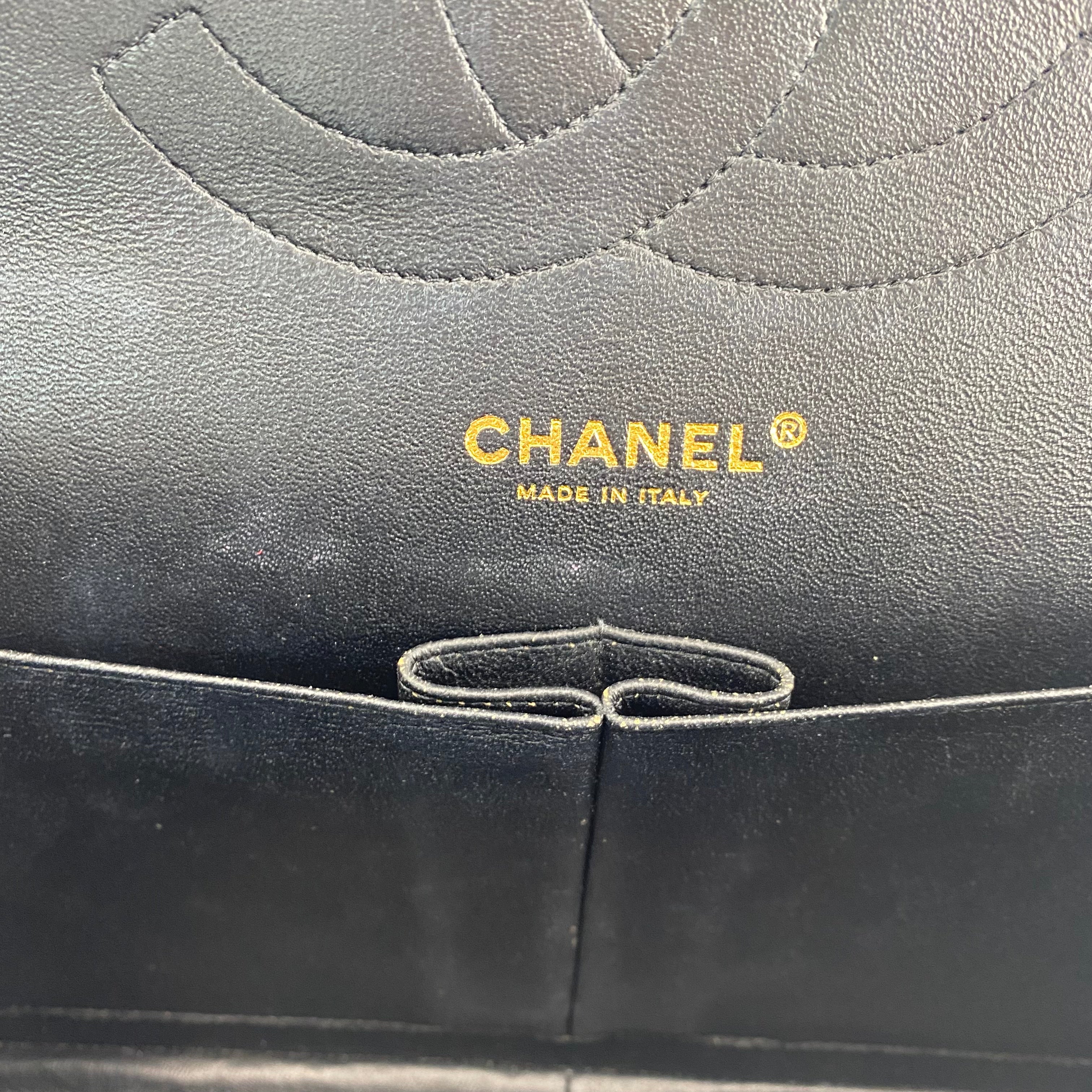 Chanel Caviar Jumbo Double Flap In Black GHW