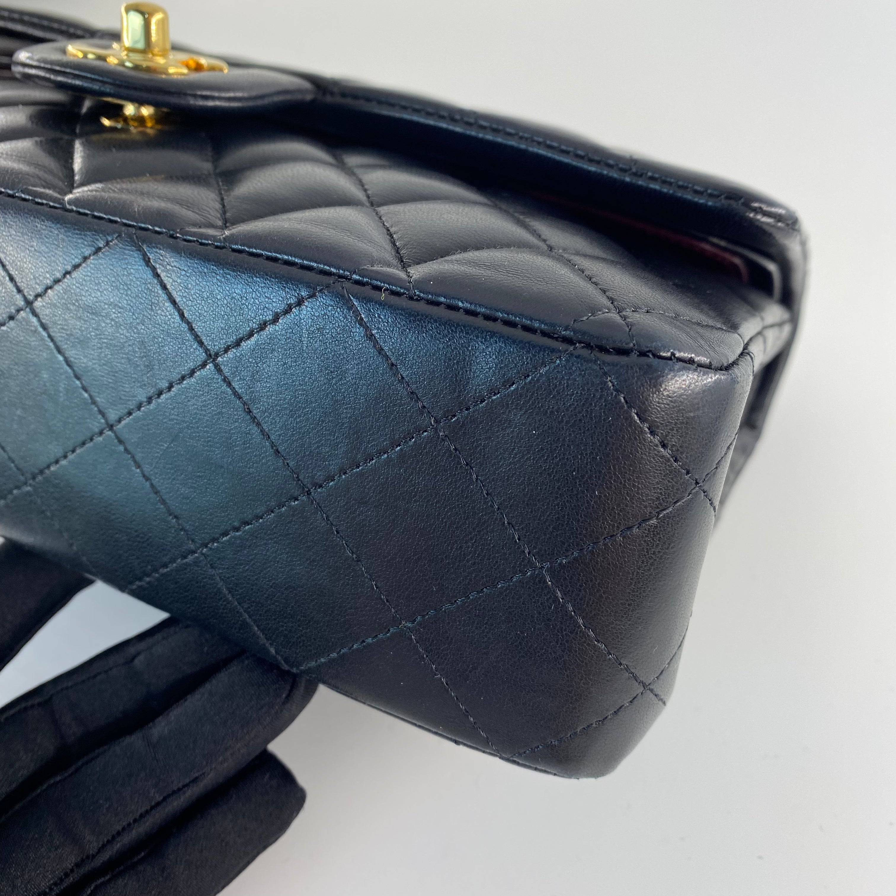 Chanel CF Medium in Black