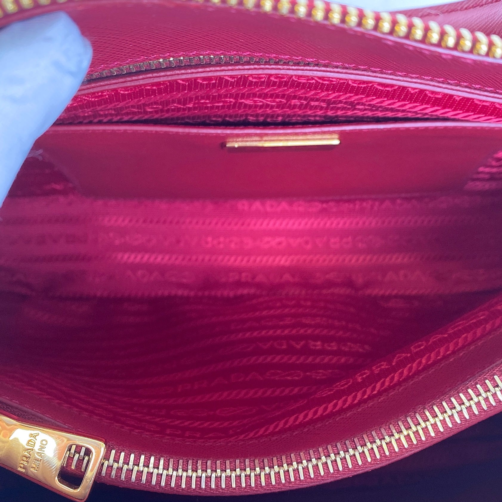 PRADA SAFFIANO IN RED