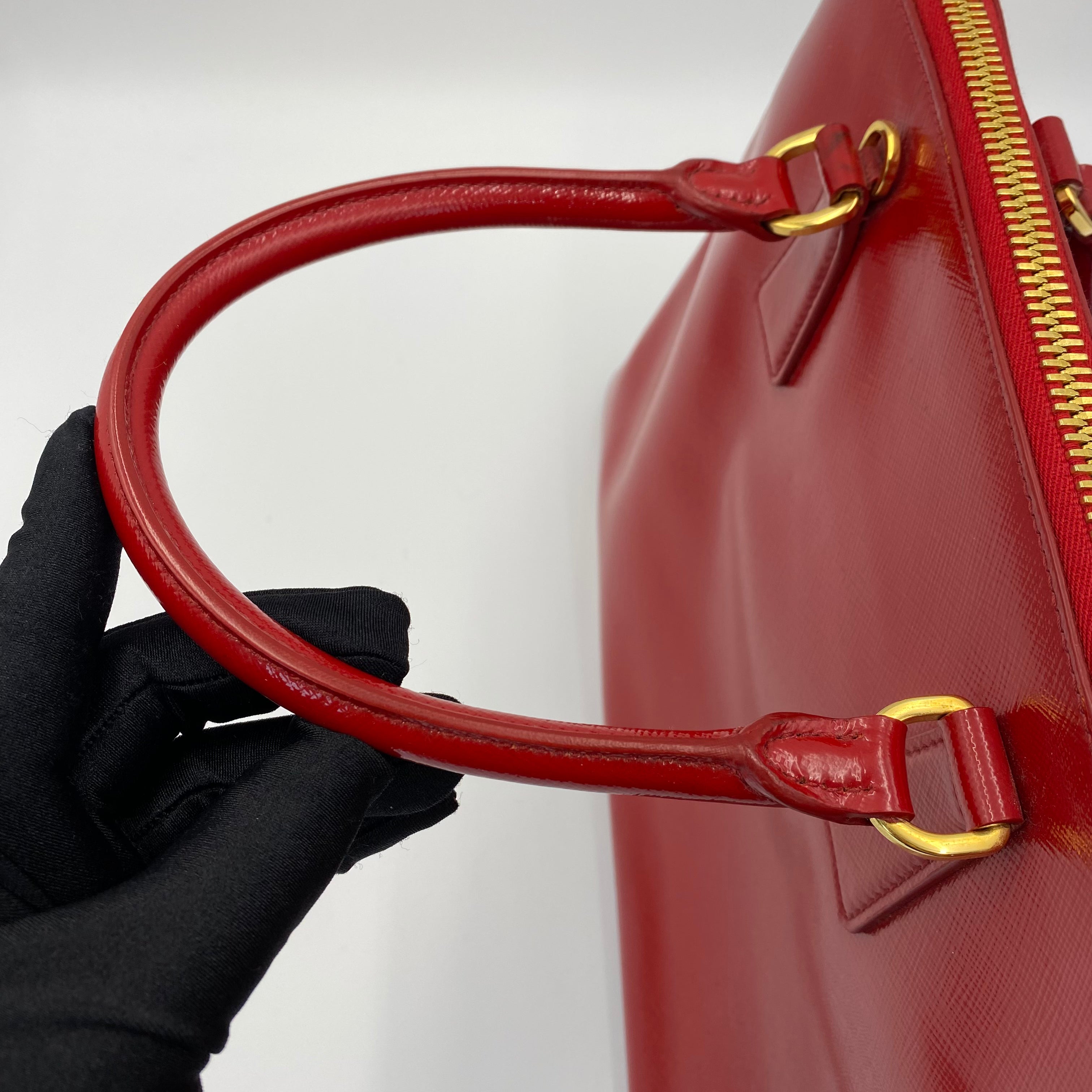 Prada Promenade Saffiano Satchel in Red