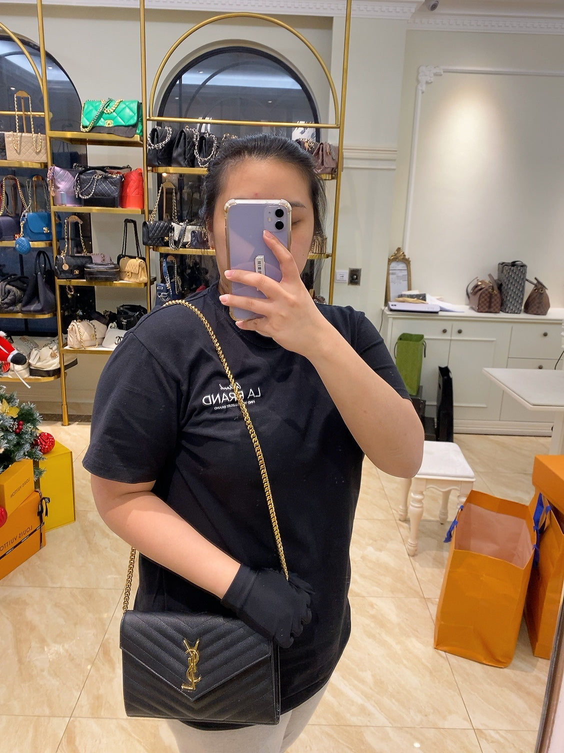 Ysl woc online black