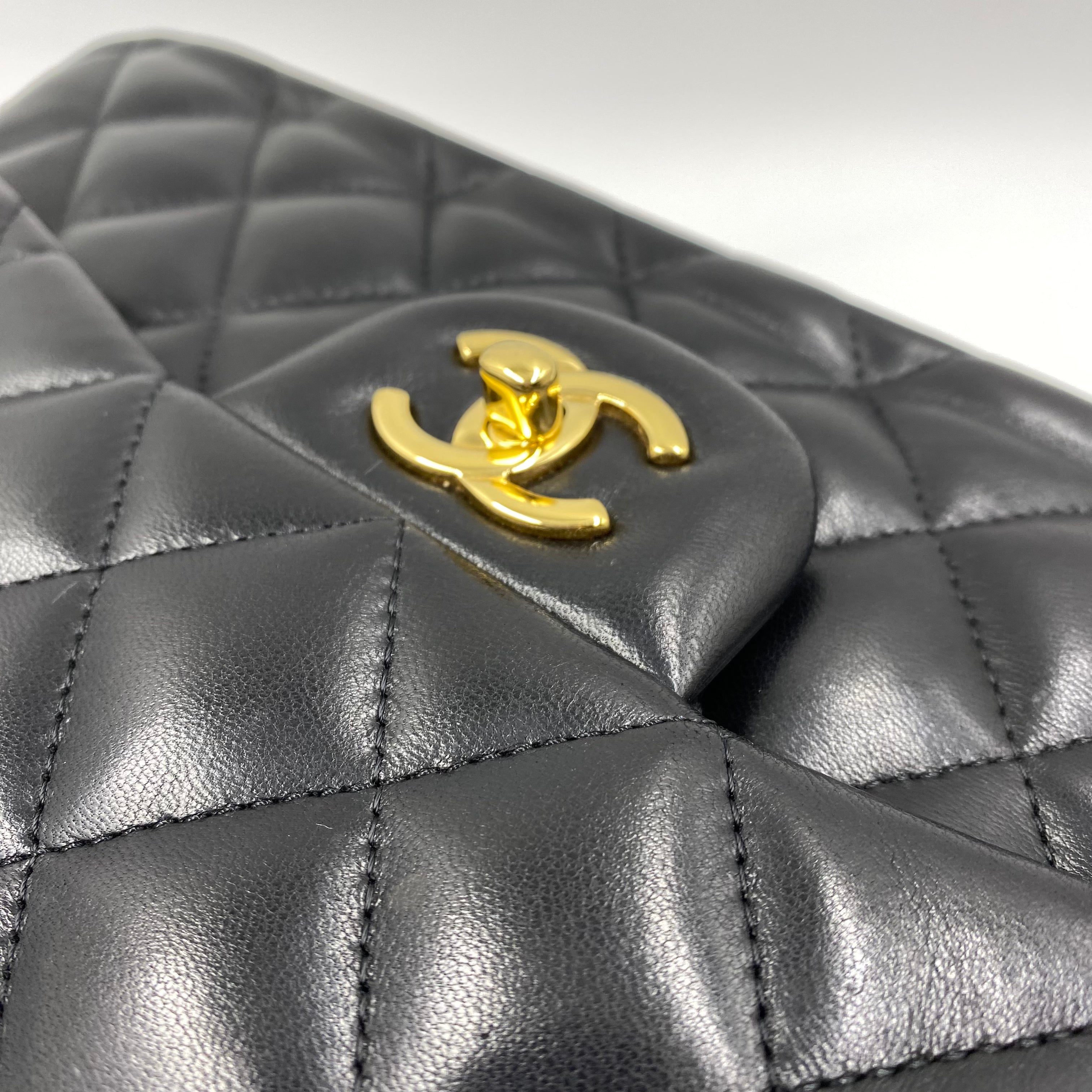 CHANEL CLASSIC JUMBO GOLD LAMBSKIN