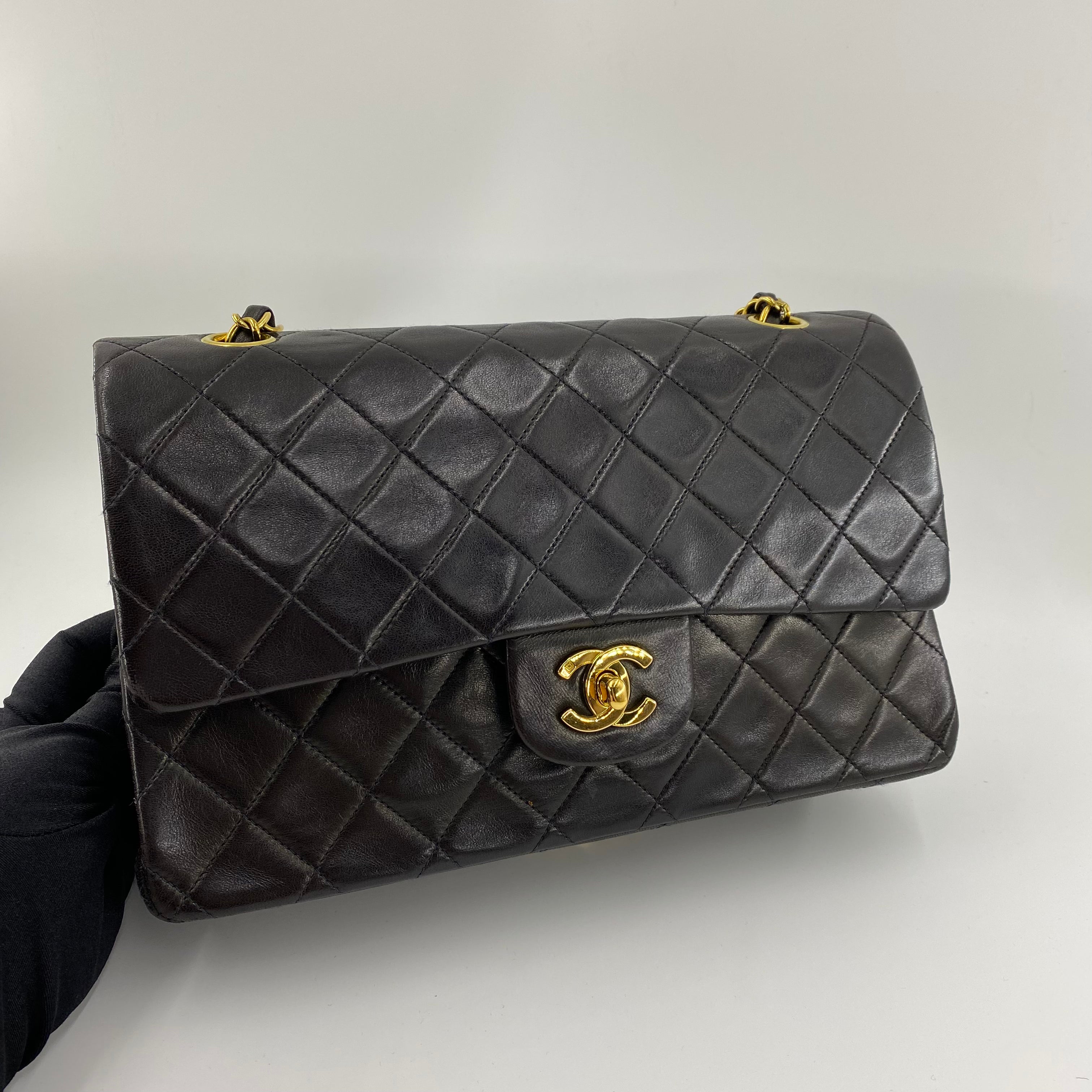 Chanel Vintage Classic in Black