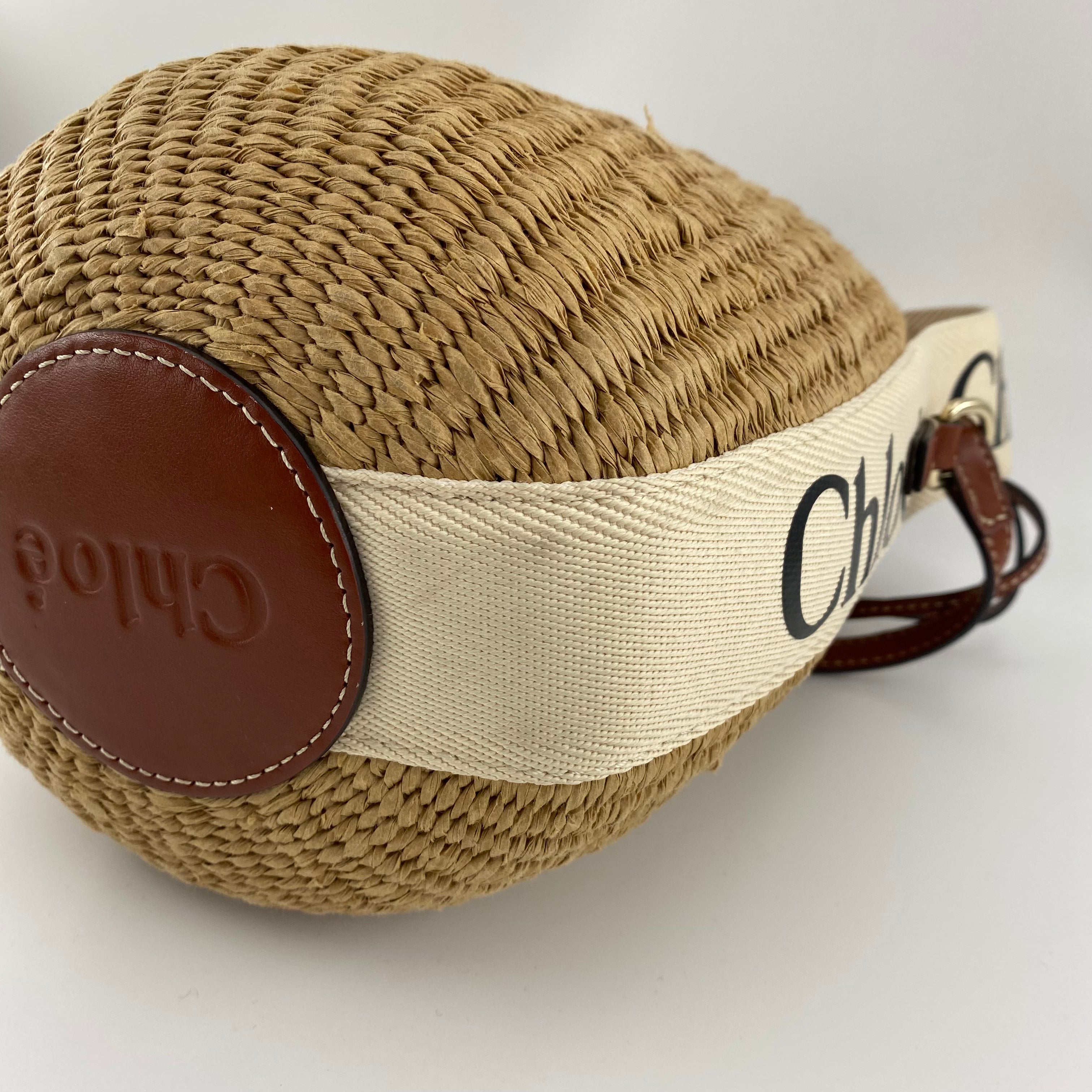 Small Woody Basket in Natural Fibers