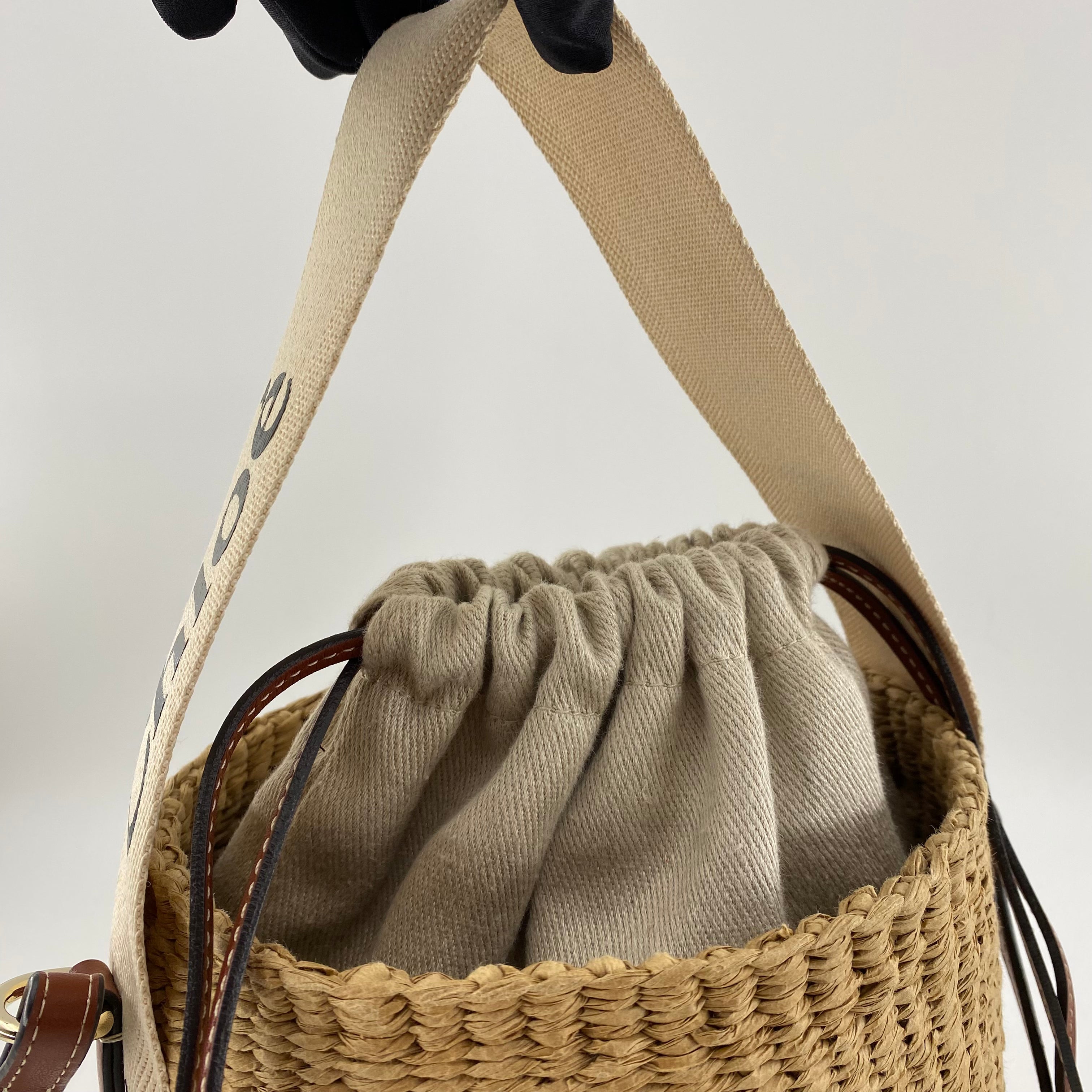 Small Woody Basket in Natural Fibers