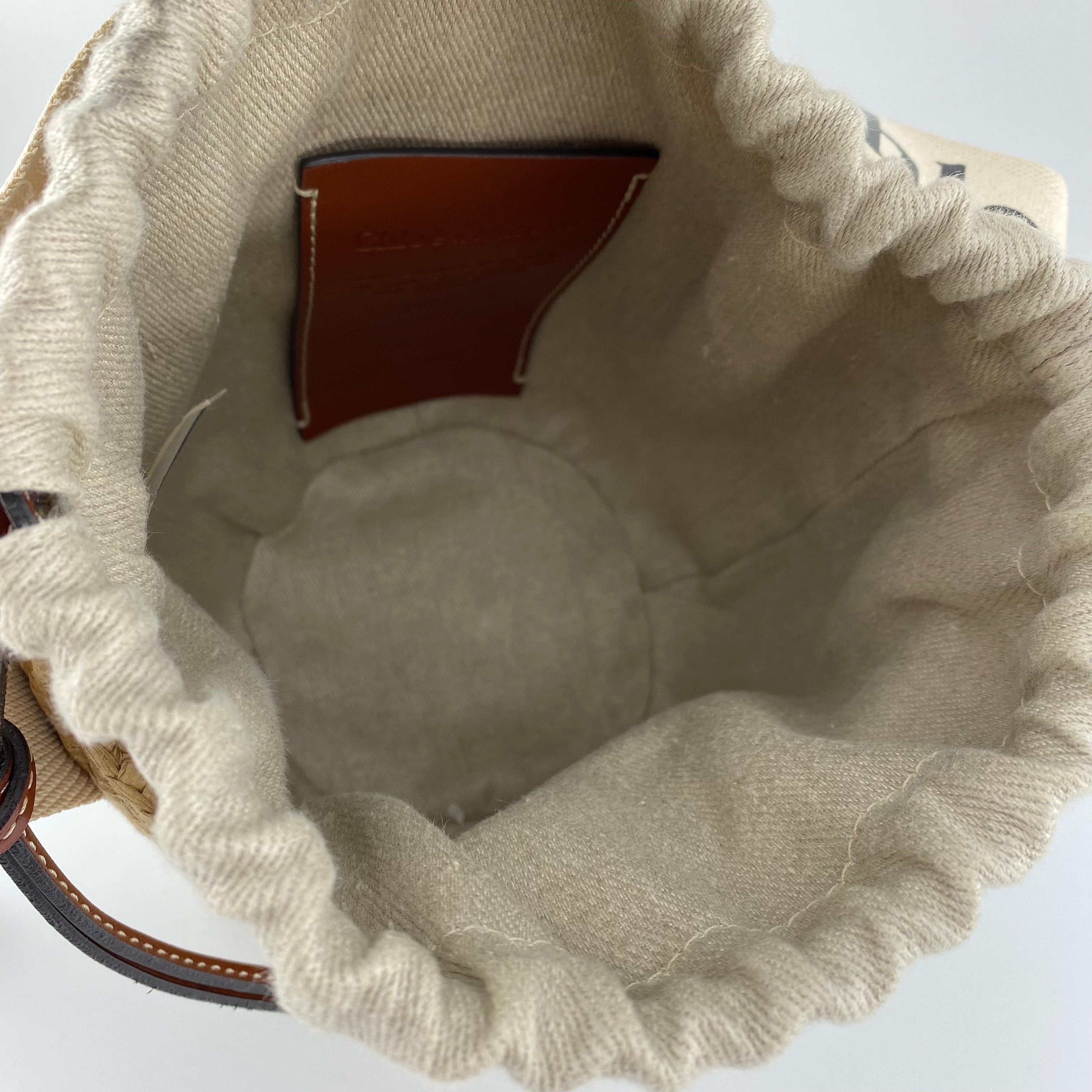 Small Woody Basket in Natural Fibers