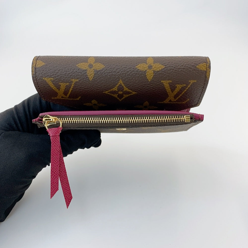 LV WALLET