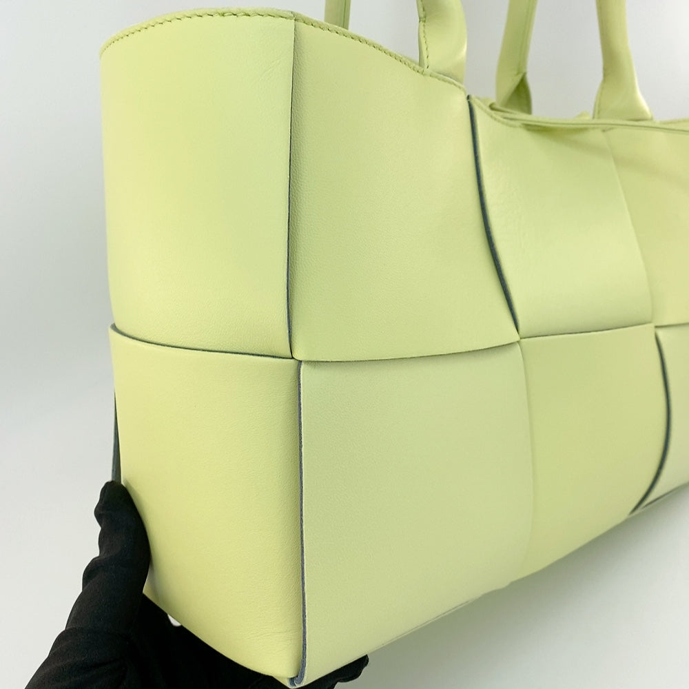 Bottega Veneta Arco in Green