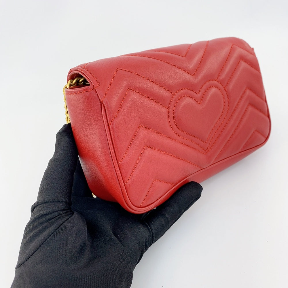 Gucci Marmont Super Mini in  Red