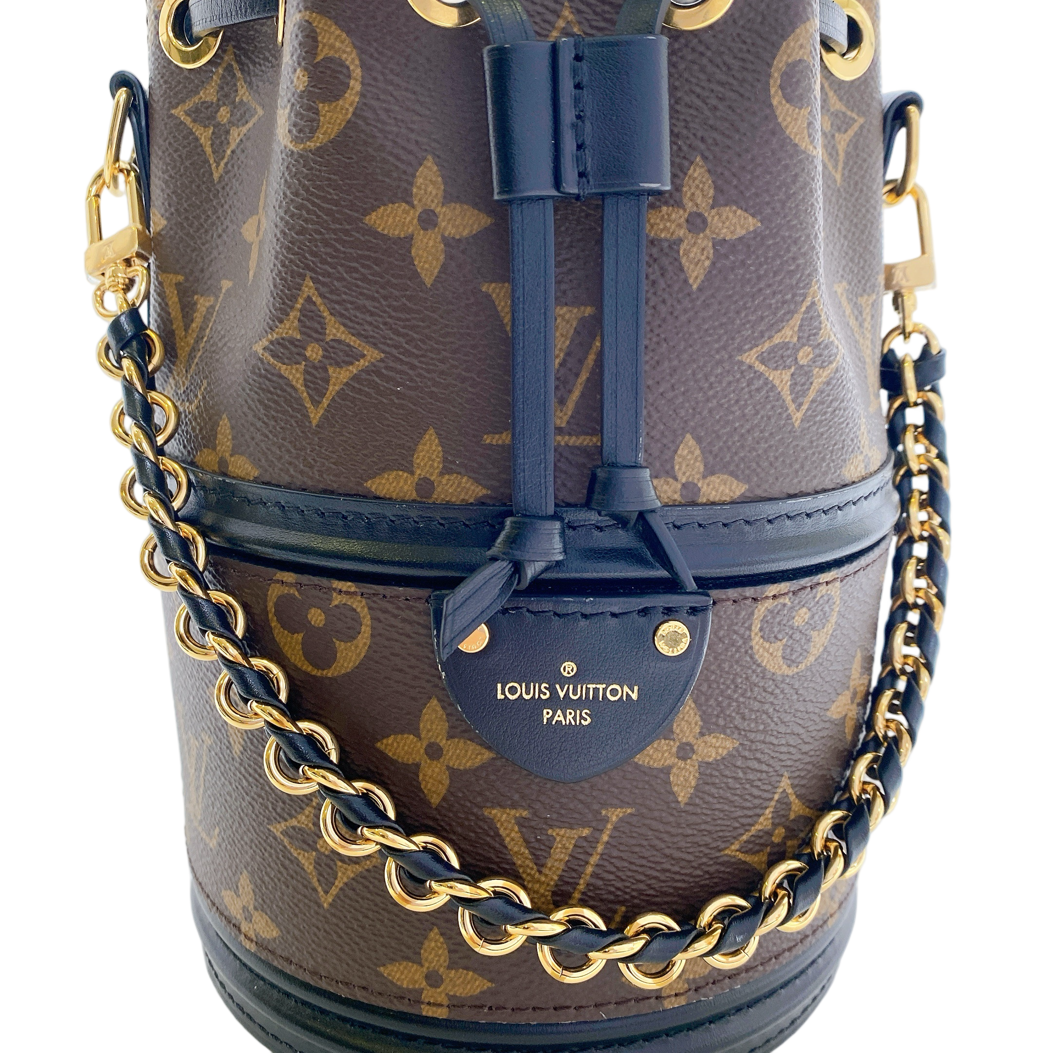 LV CANOE