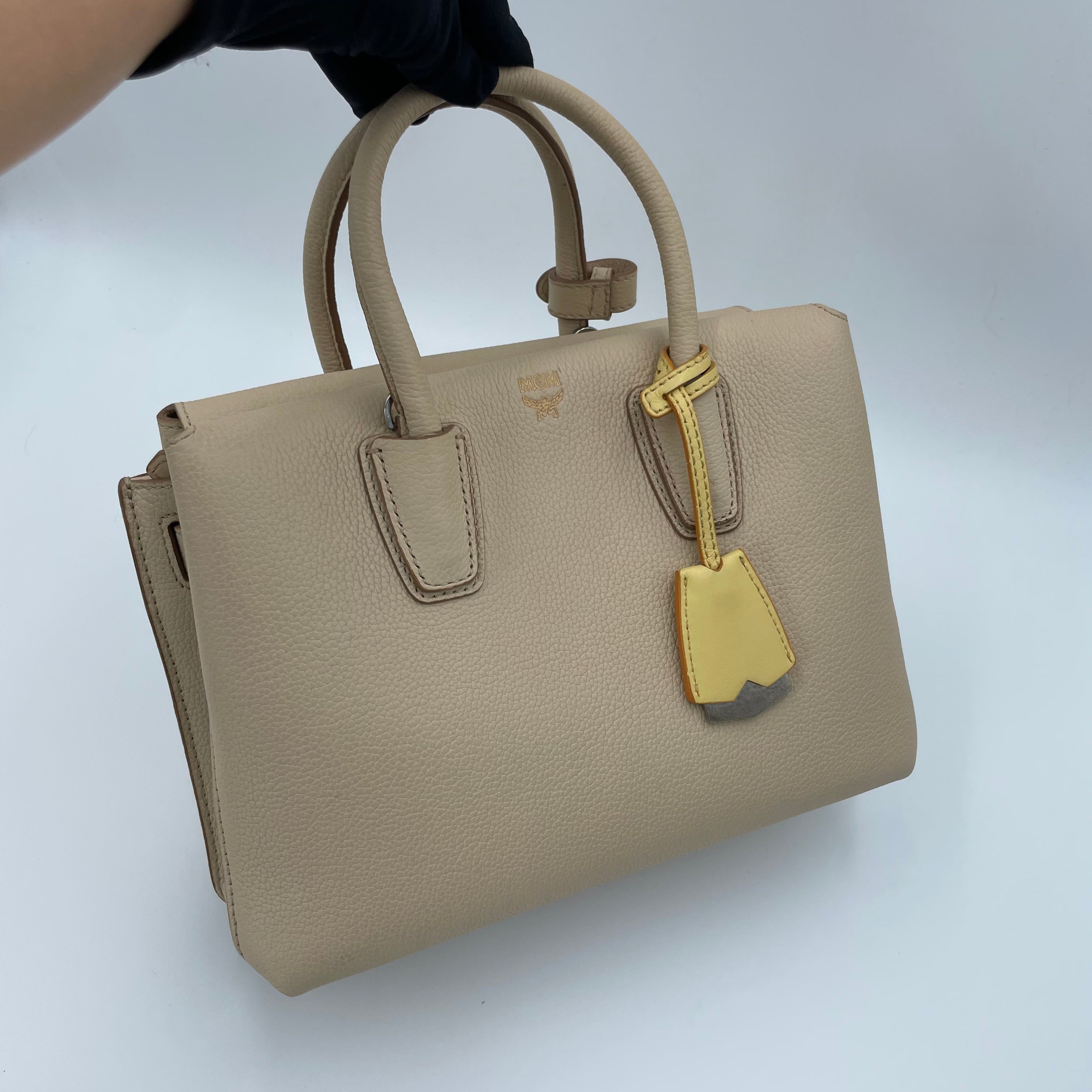 Mcm milla tote best sale