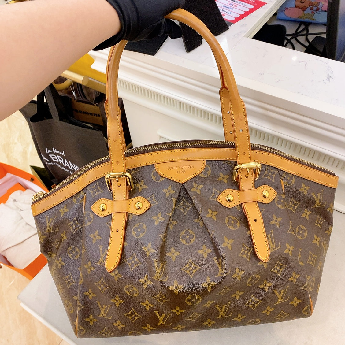 Lv discount tivoli damier