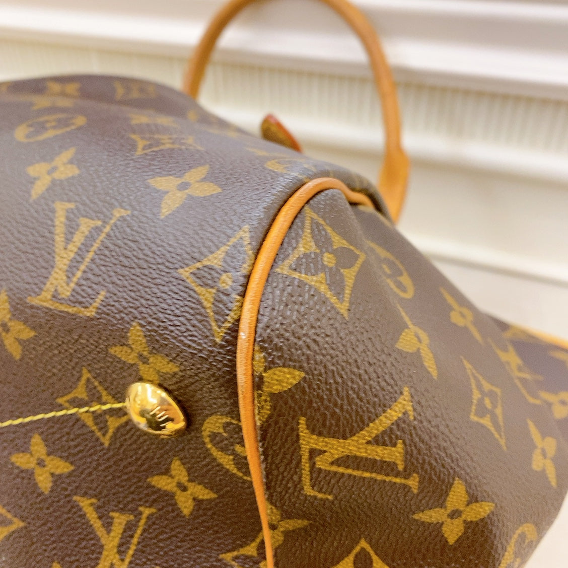 LV Monogram Tivoli GM