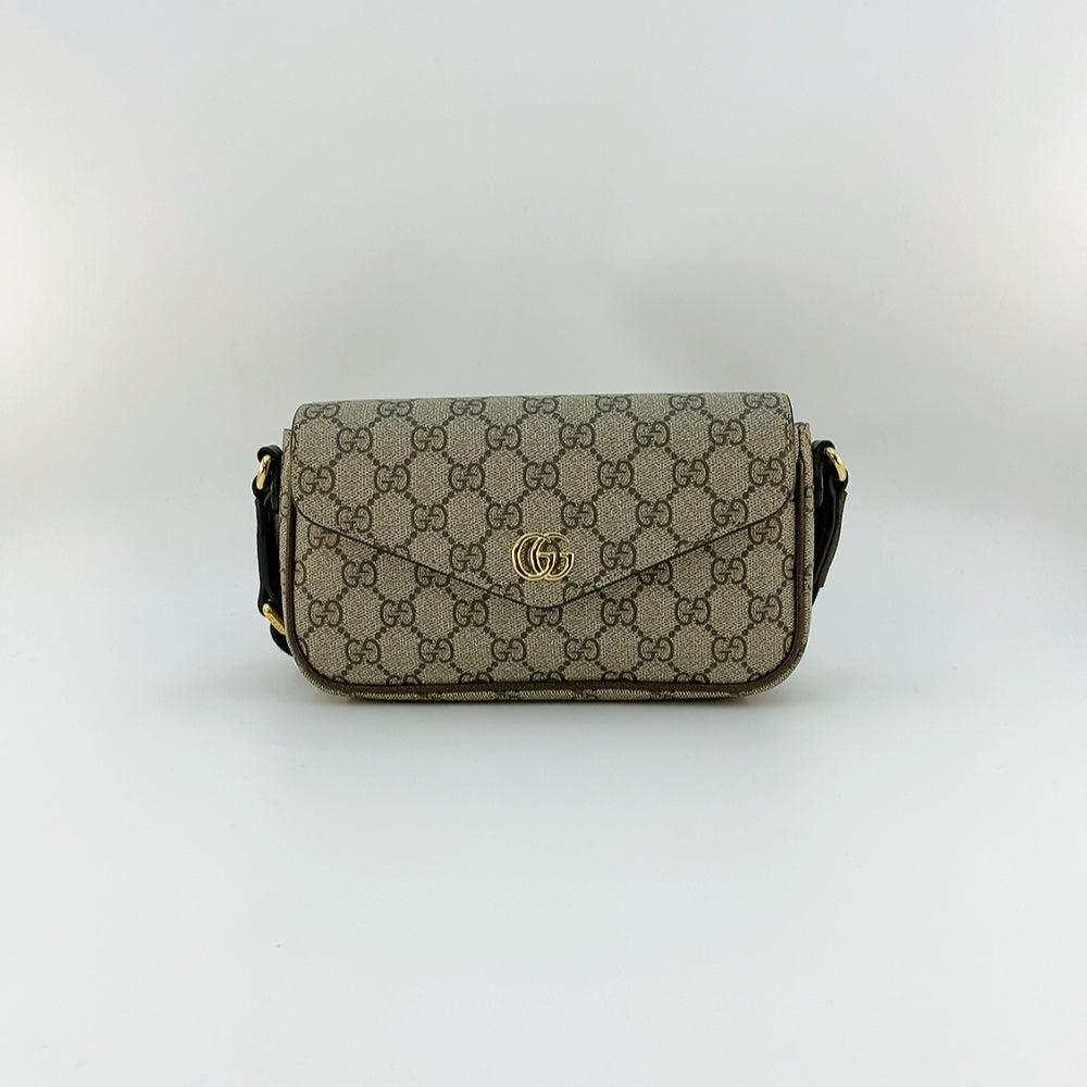 GUCCI SLING BAG