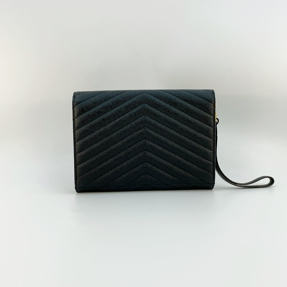 YSL  POUCH IN BLACK