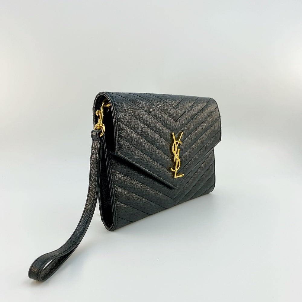 YSL  POUCH IN BLACK