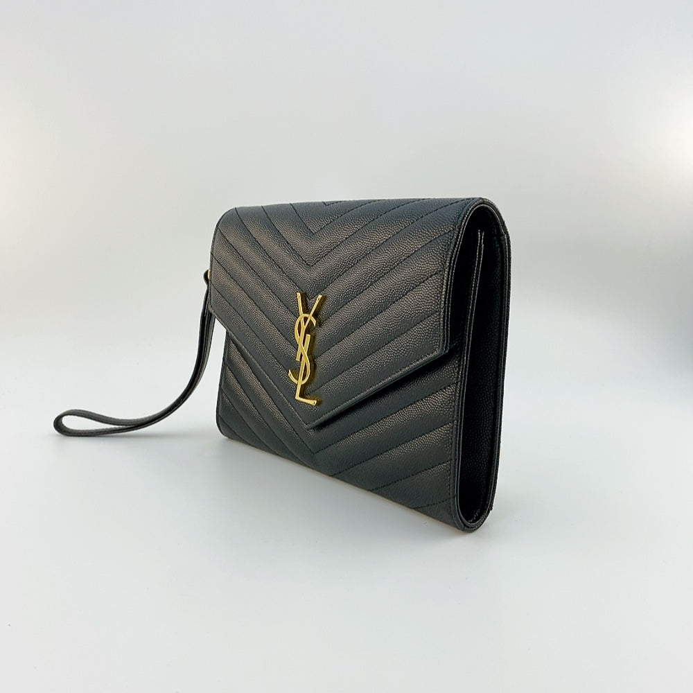 YSL  POUCH IN BLACK