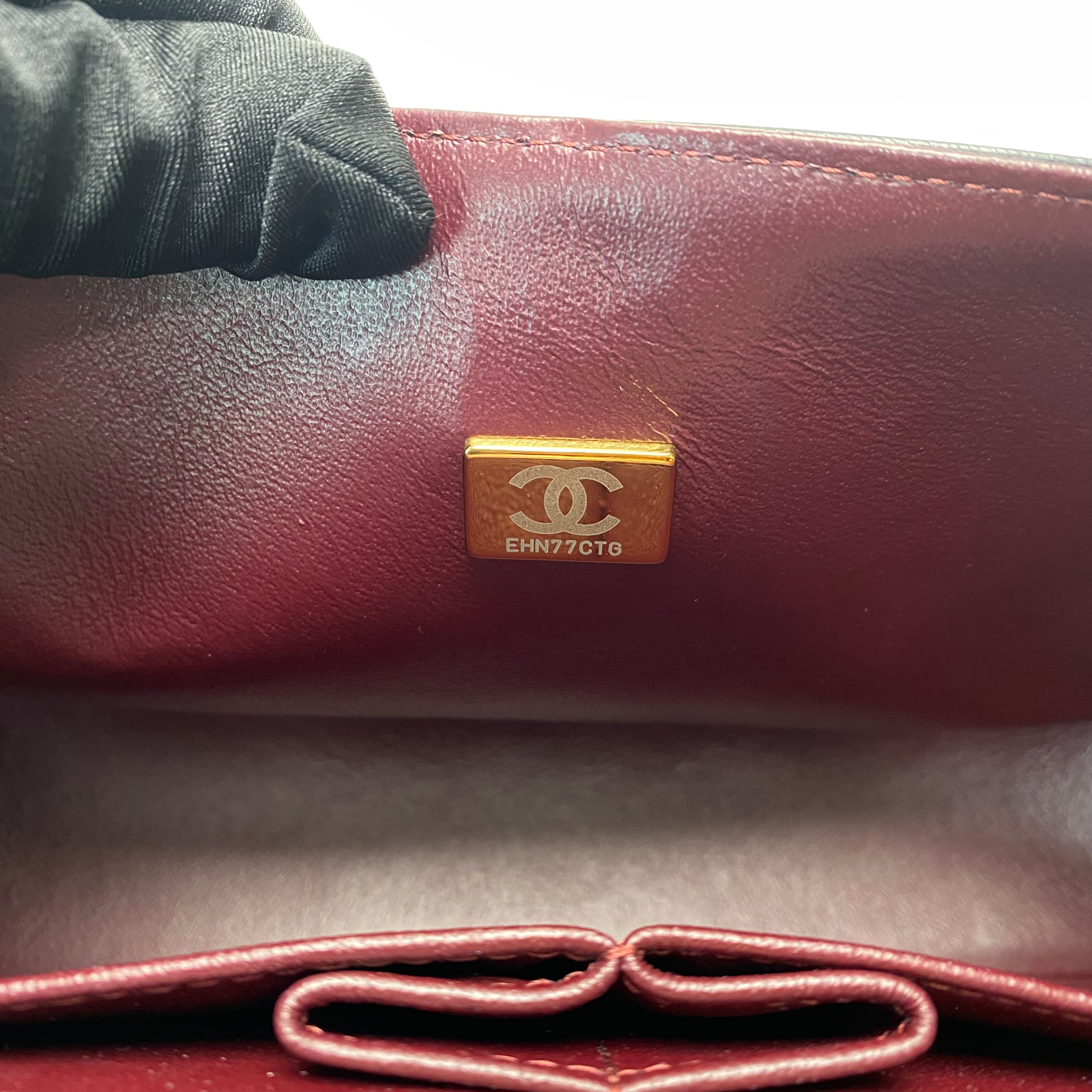 CHANEL SMALL CLASSIC FLAP  LAMBSKIN GOLD HARDWARE