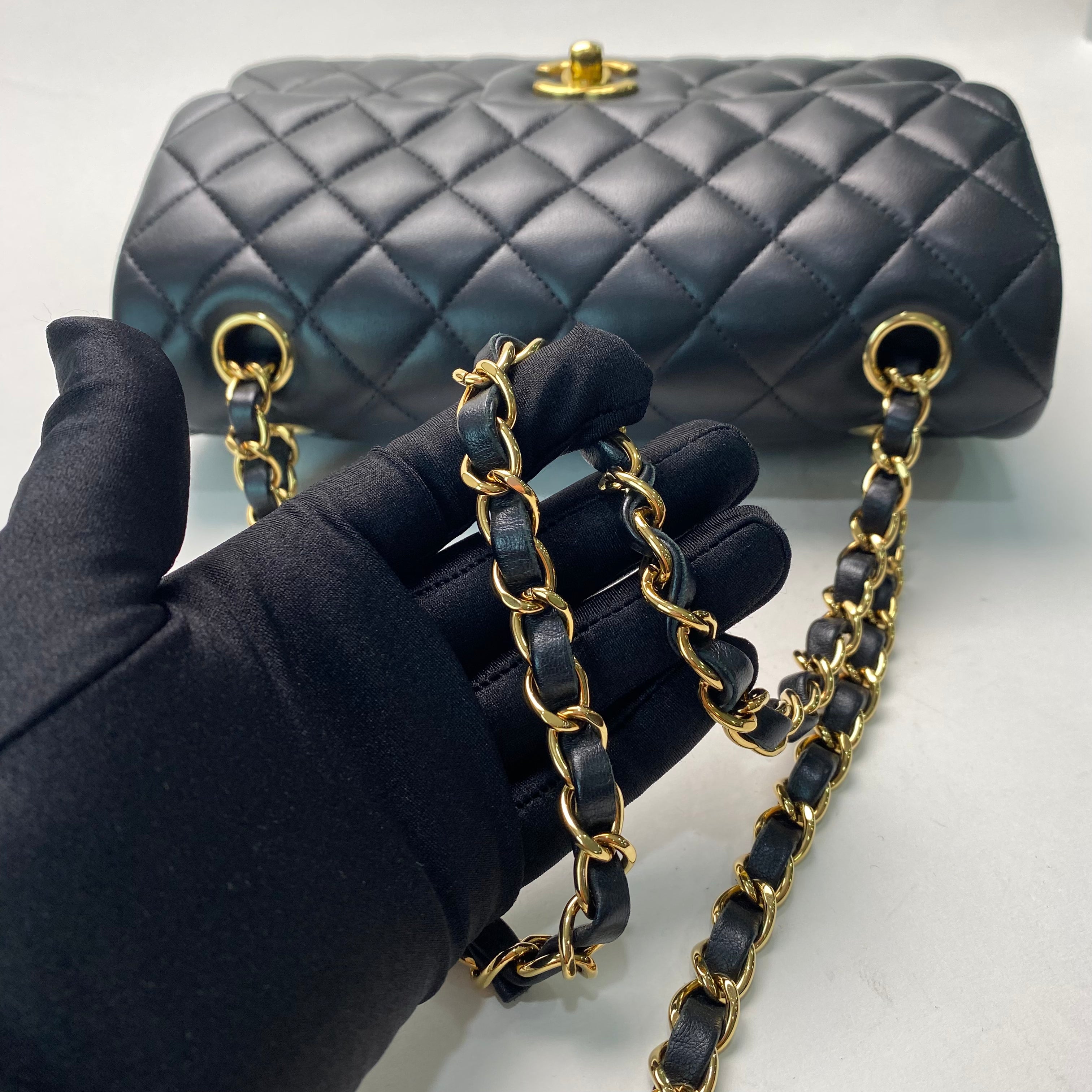 CHANEL SMALL CLASSIC FLAP  LAMBSKIN GOLD HARDWARE