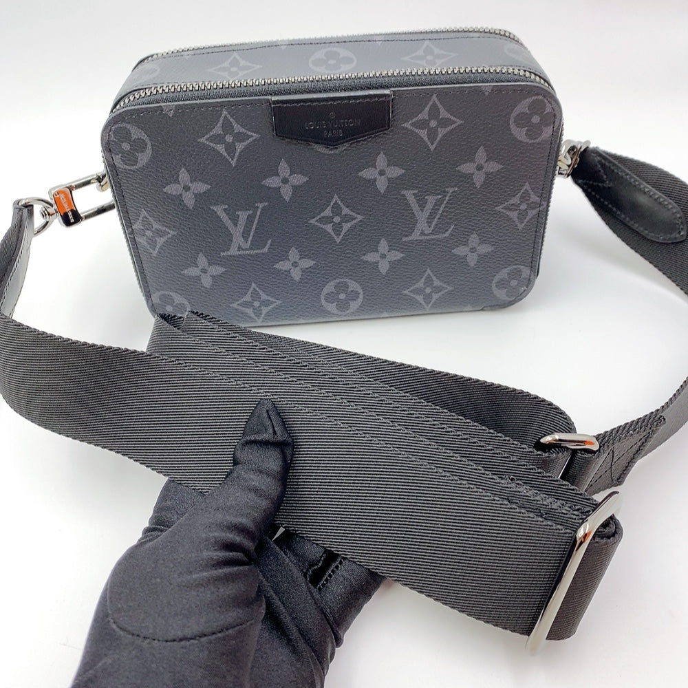 LV  Alpha Wearable