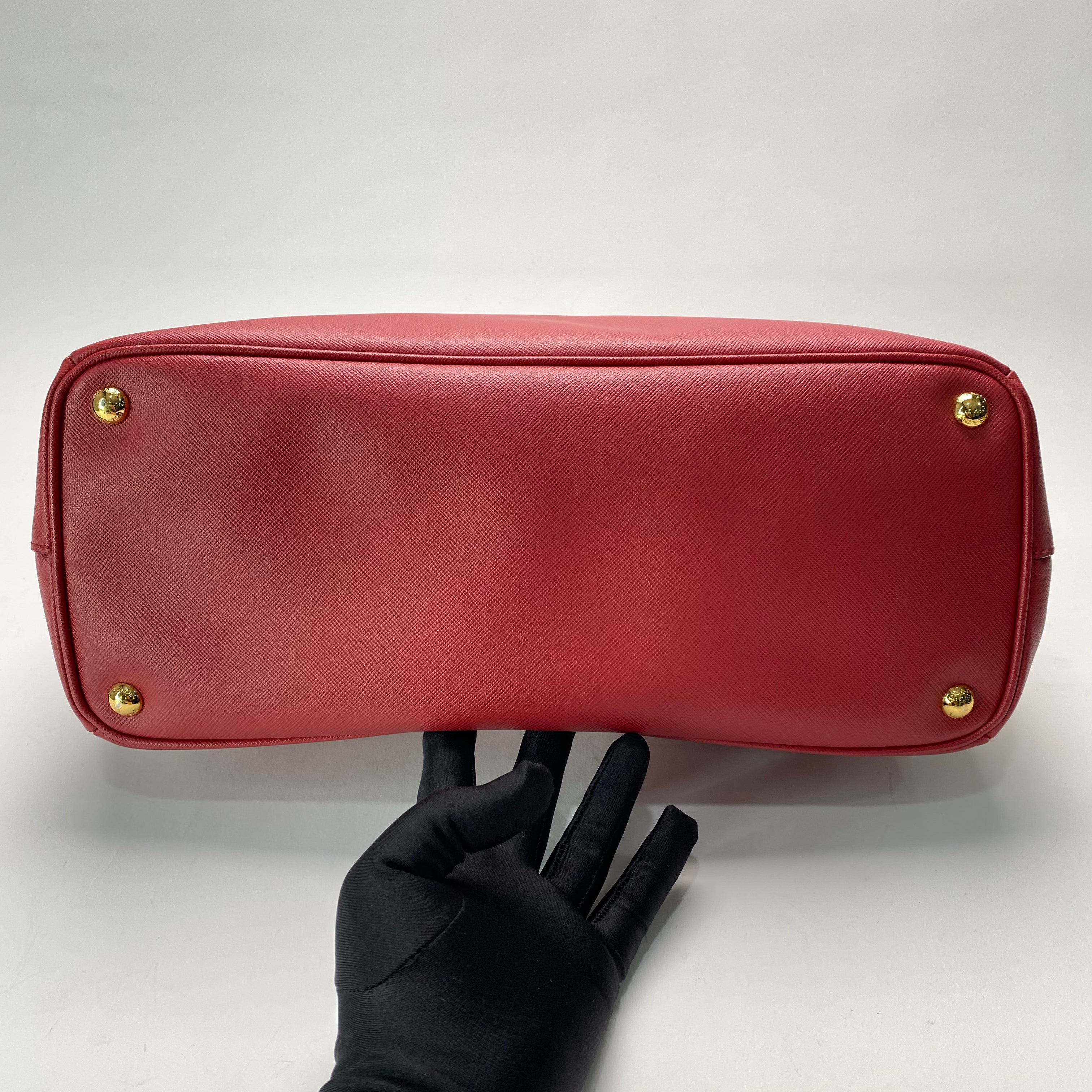 Prada Galleria Saffiano Bag In Red