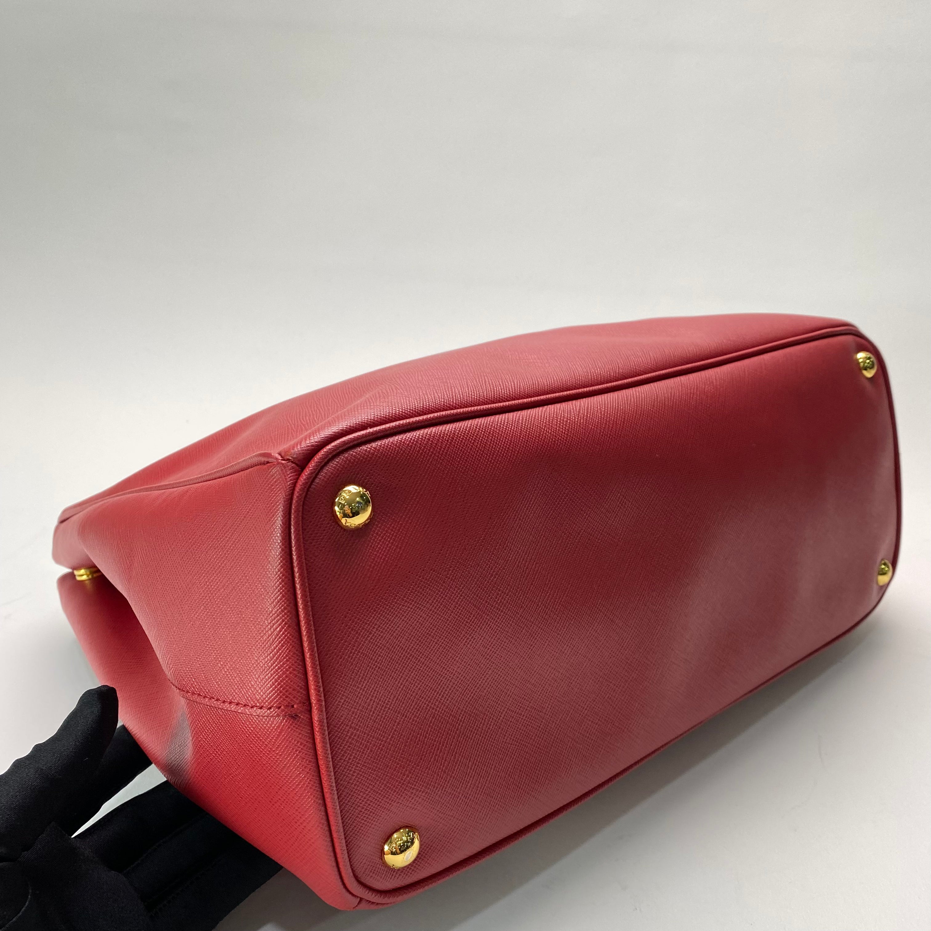 Prada Galleria Saffiano Bag In Red