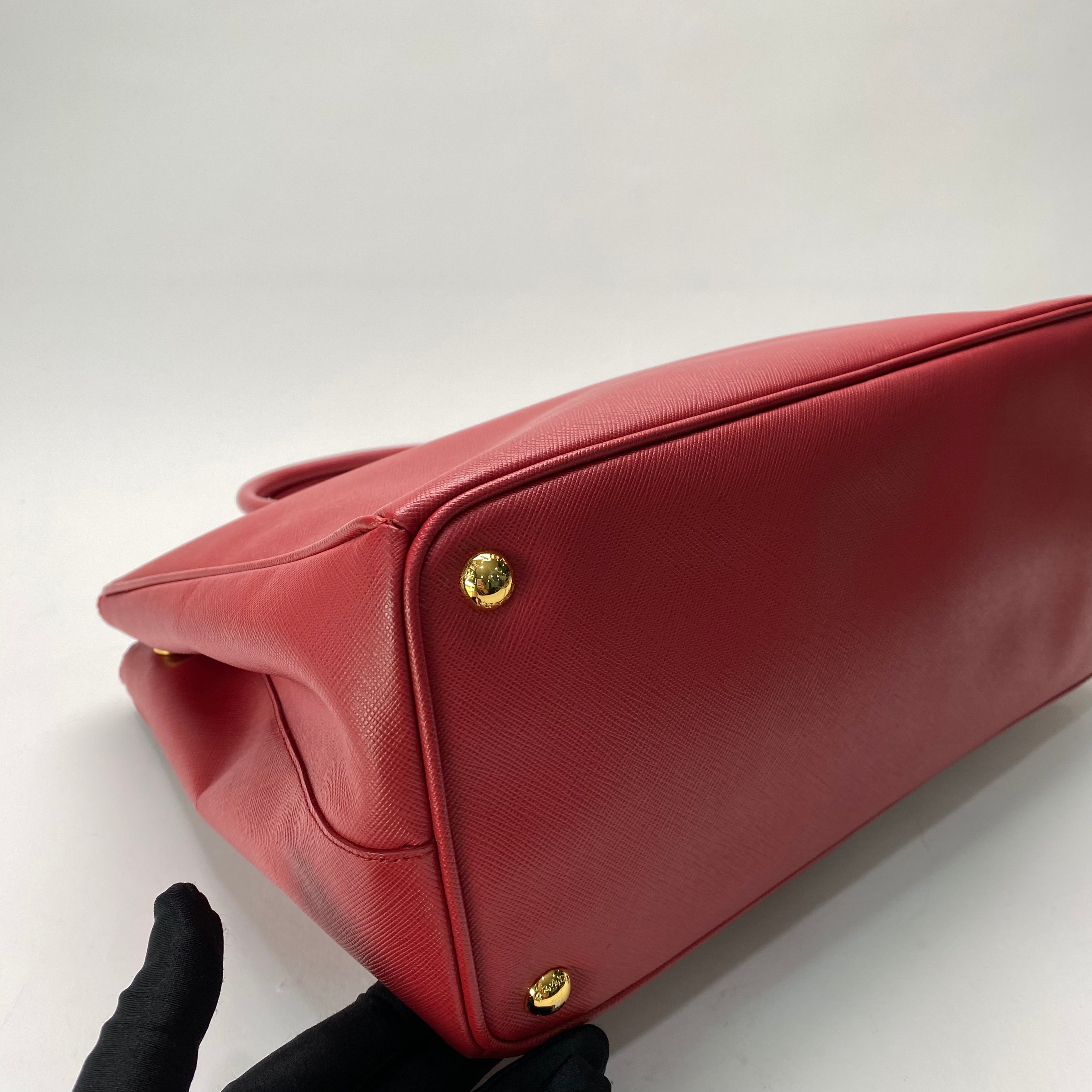 Prada Galleria Saffiano Bag In Red