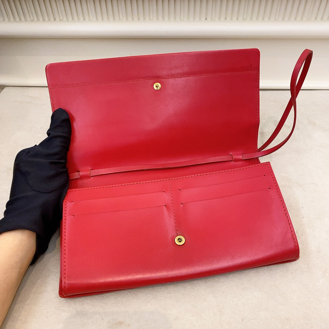 LV Epi Shoulder Bag in Red