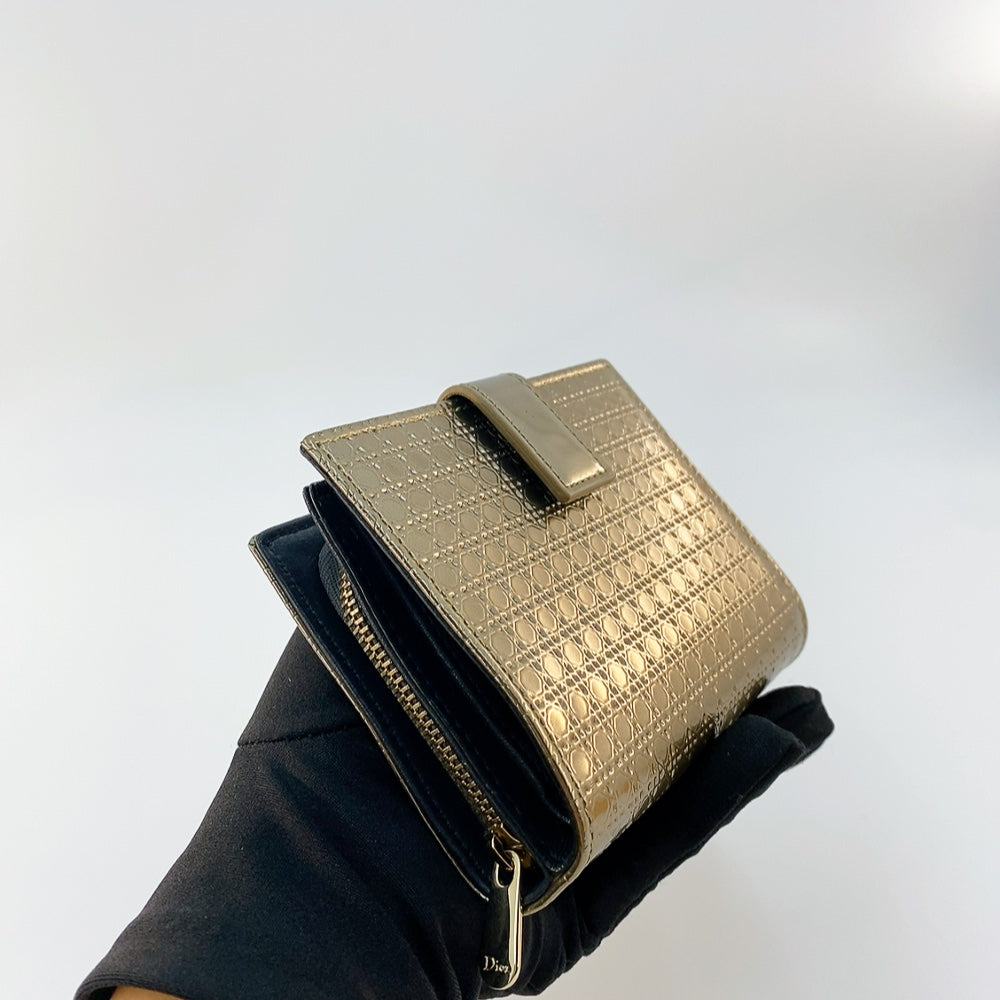 Dior Wallet