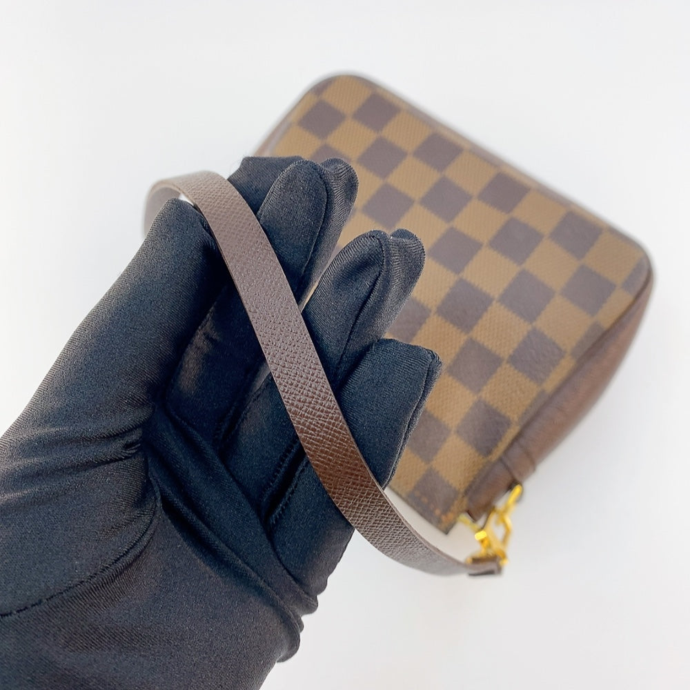 LV Trousse Pochette