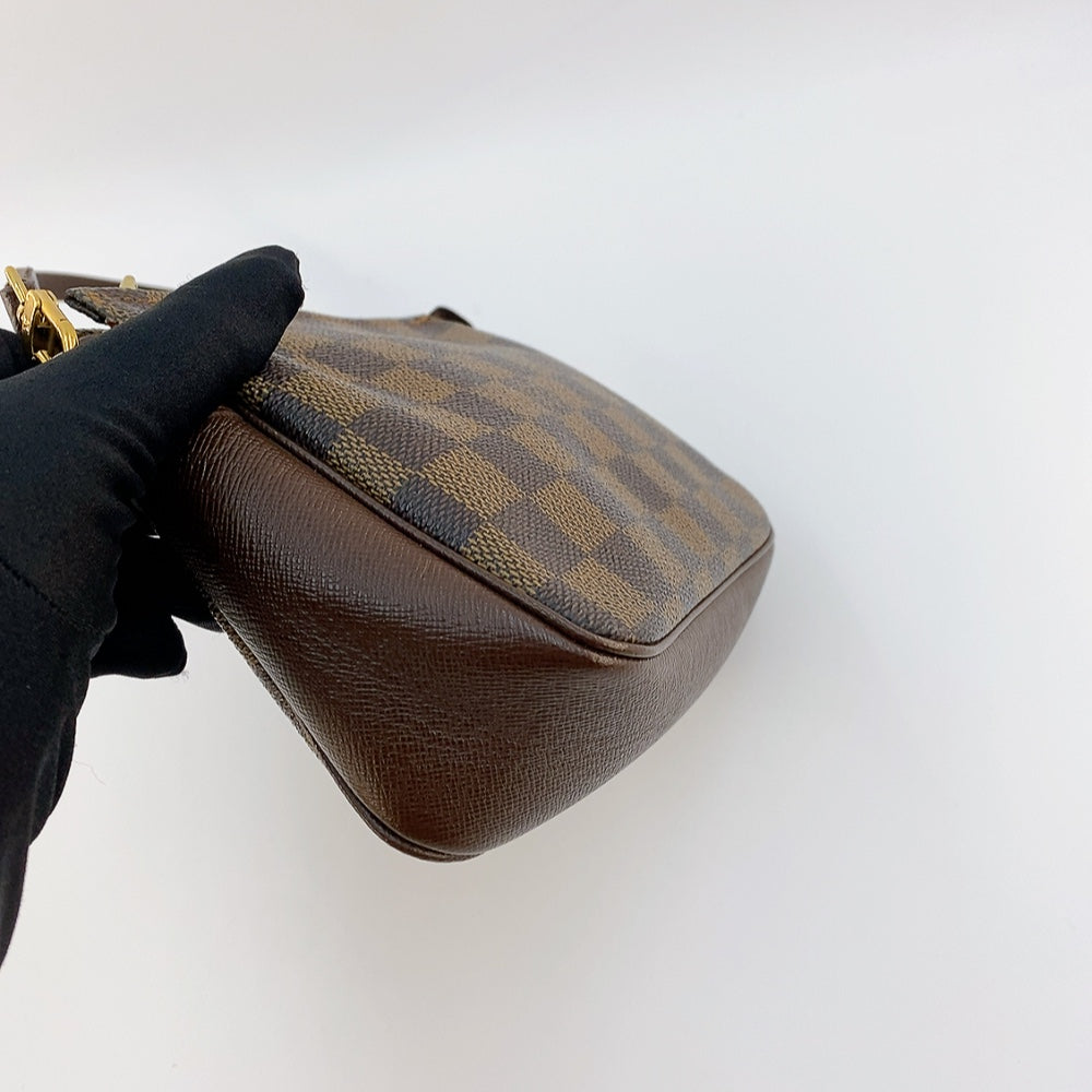 LV Trousse Pochette