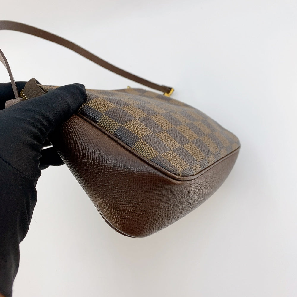 LV Trousse Pochette