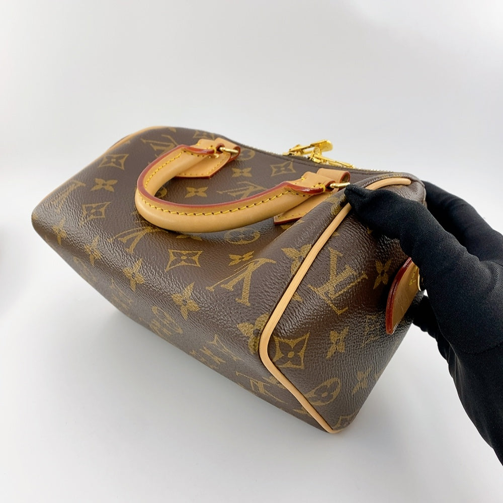 LV SPEEDY B20 MONOGRAM