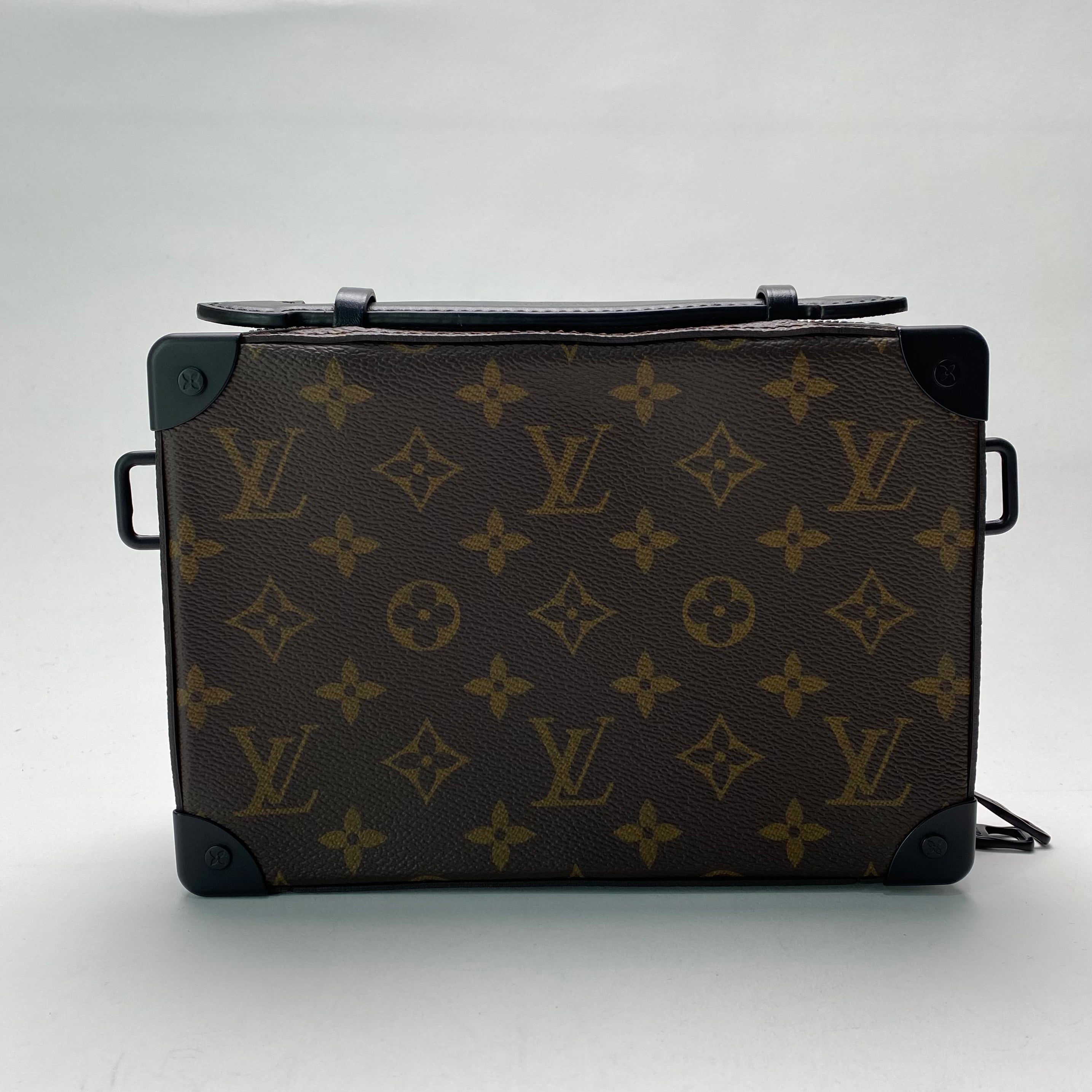 LV HANDLE SOFT TRUNK