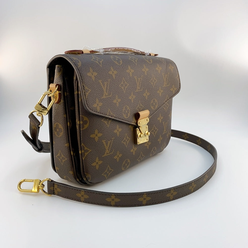 LV POCHETTE METIS MONOGRAM