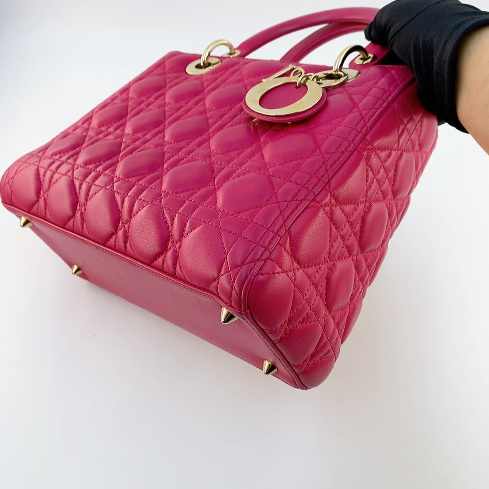 LADY DIOR MEDIUM IN FUCHSIA