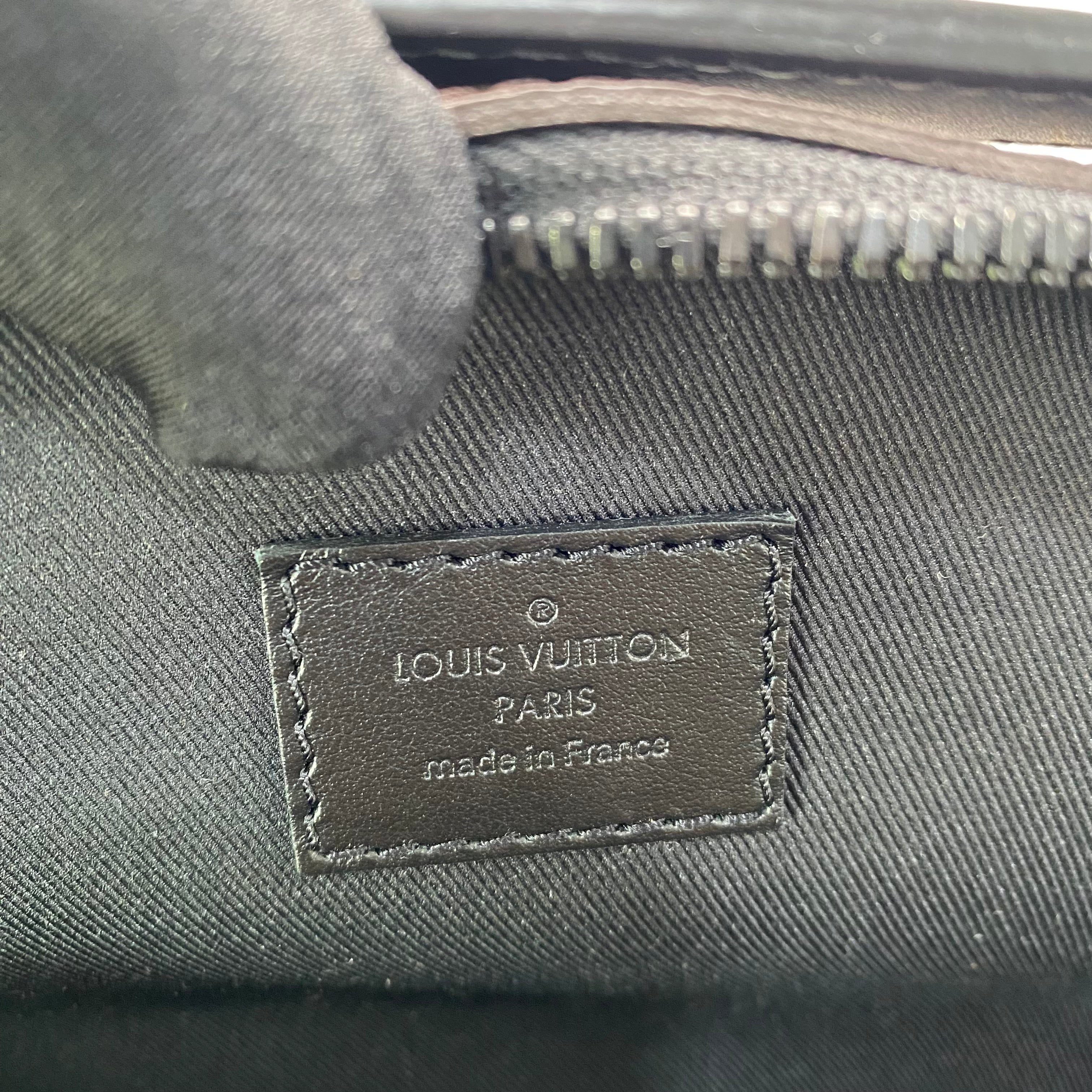 LV HANDLE SOFT TRUNK