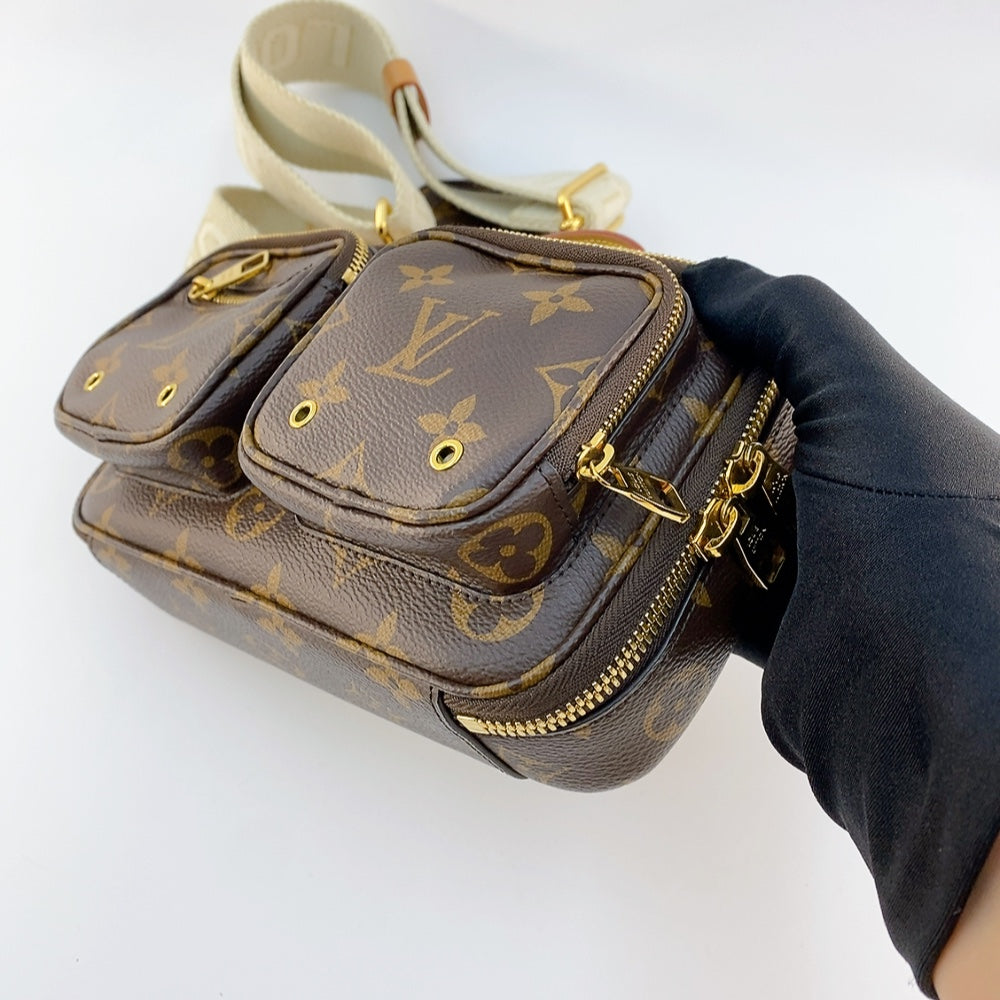 LOUIS VUITTON UTILITY CROSSBODY BAG MONOGRAM