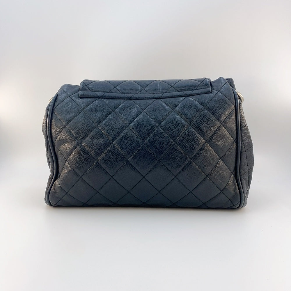 Chanel Flap Bag in Black