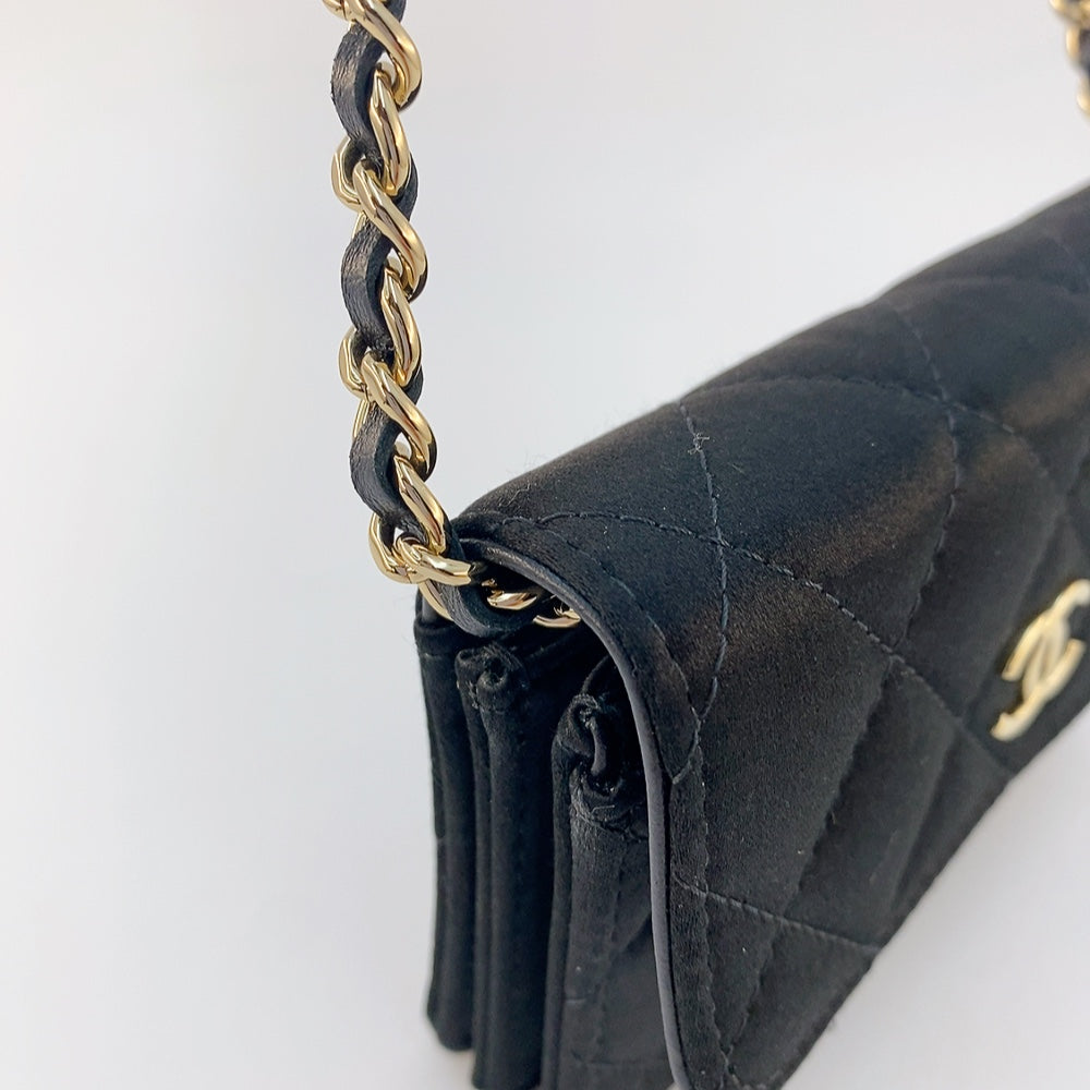 Chanel Card Holder with Chain in Black