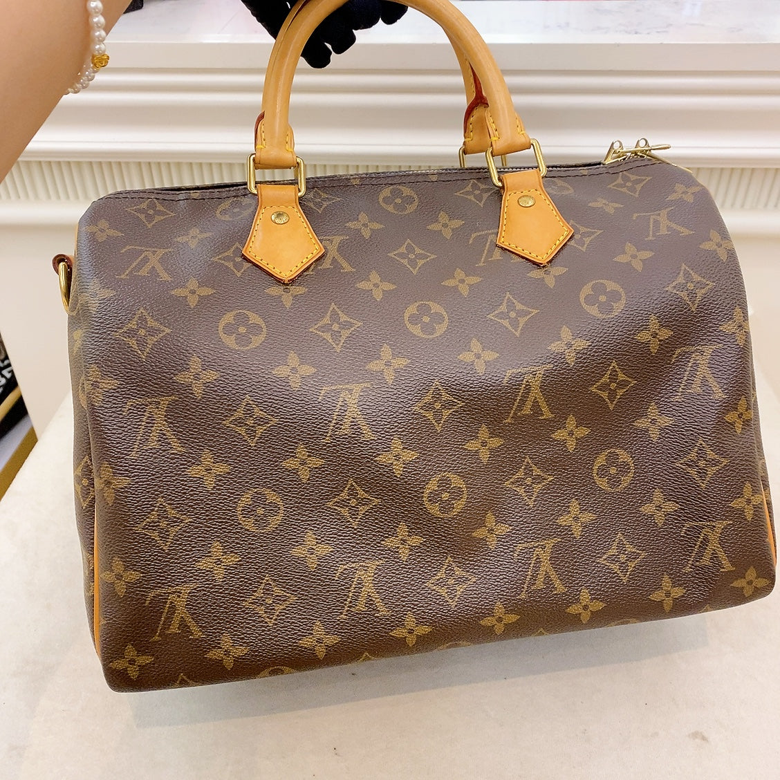 LV MONOGRAM  SPEEDY B30