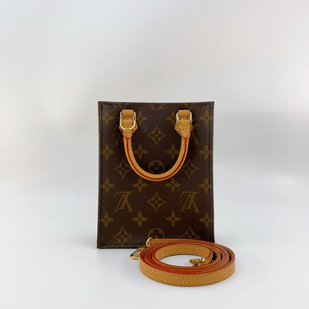 LV Petit Sac Plat