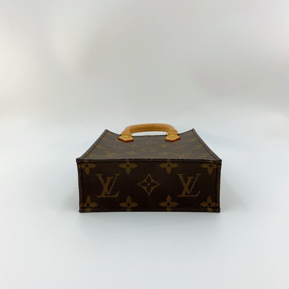 LV Petit Sac Plat